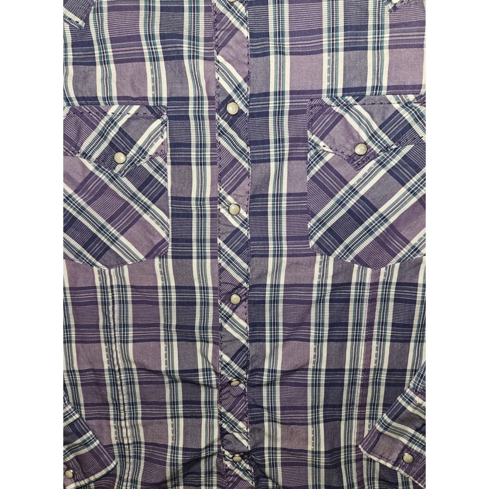 Wrangler VINTAGE Wrangler Pearl Snap Shirt Men's Large Purple Plaid Cowboy Surged Hem Size US L / EU 52-54 / 3 - 5 Thumbnail
