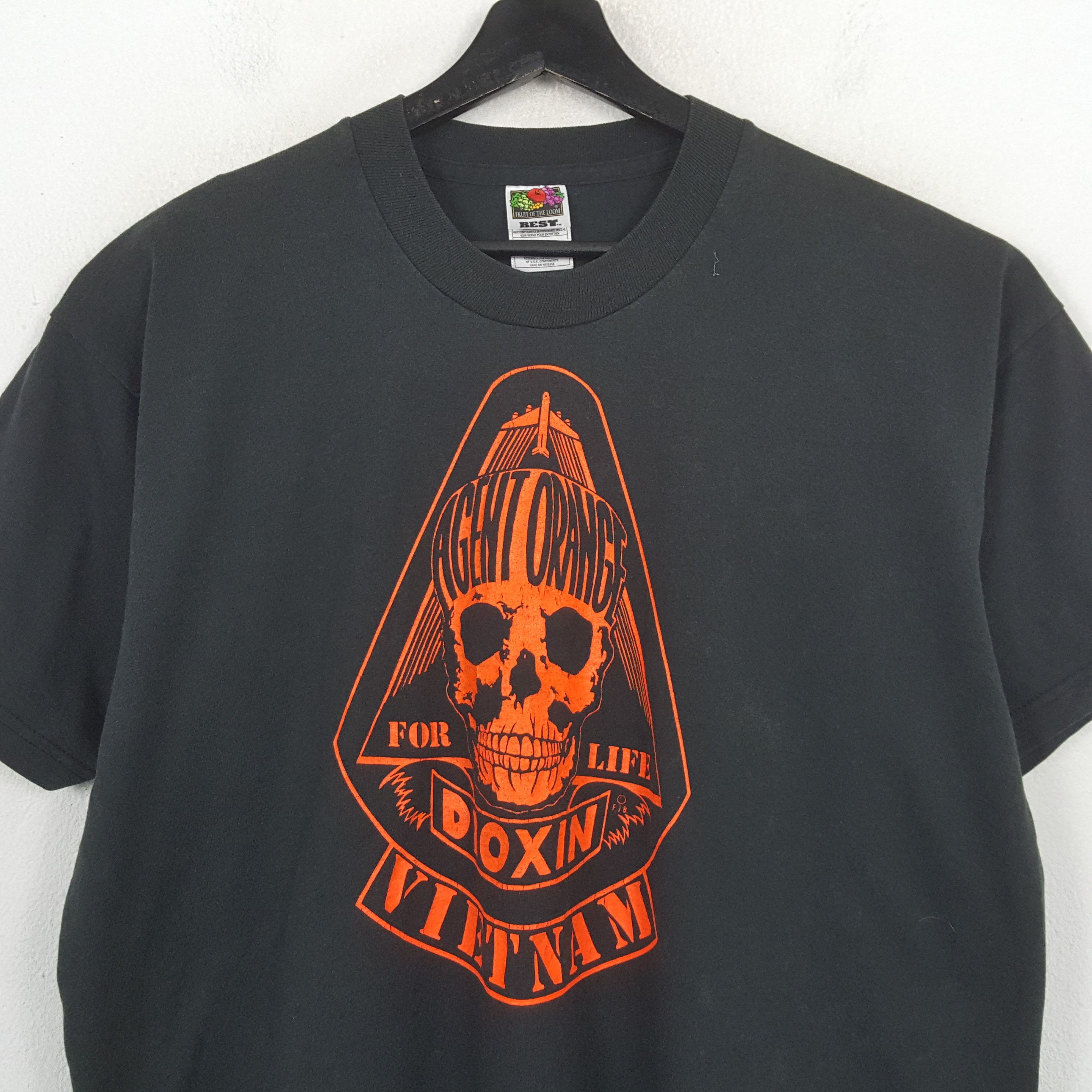 Fruit Of The Loom Agent Orange Dioxin Tshirt RR14 Size US L / EU 52-54 / 3 - 2 Thumbnail