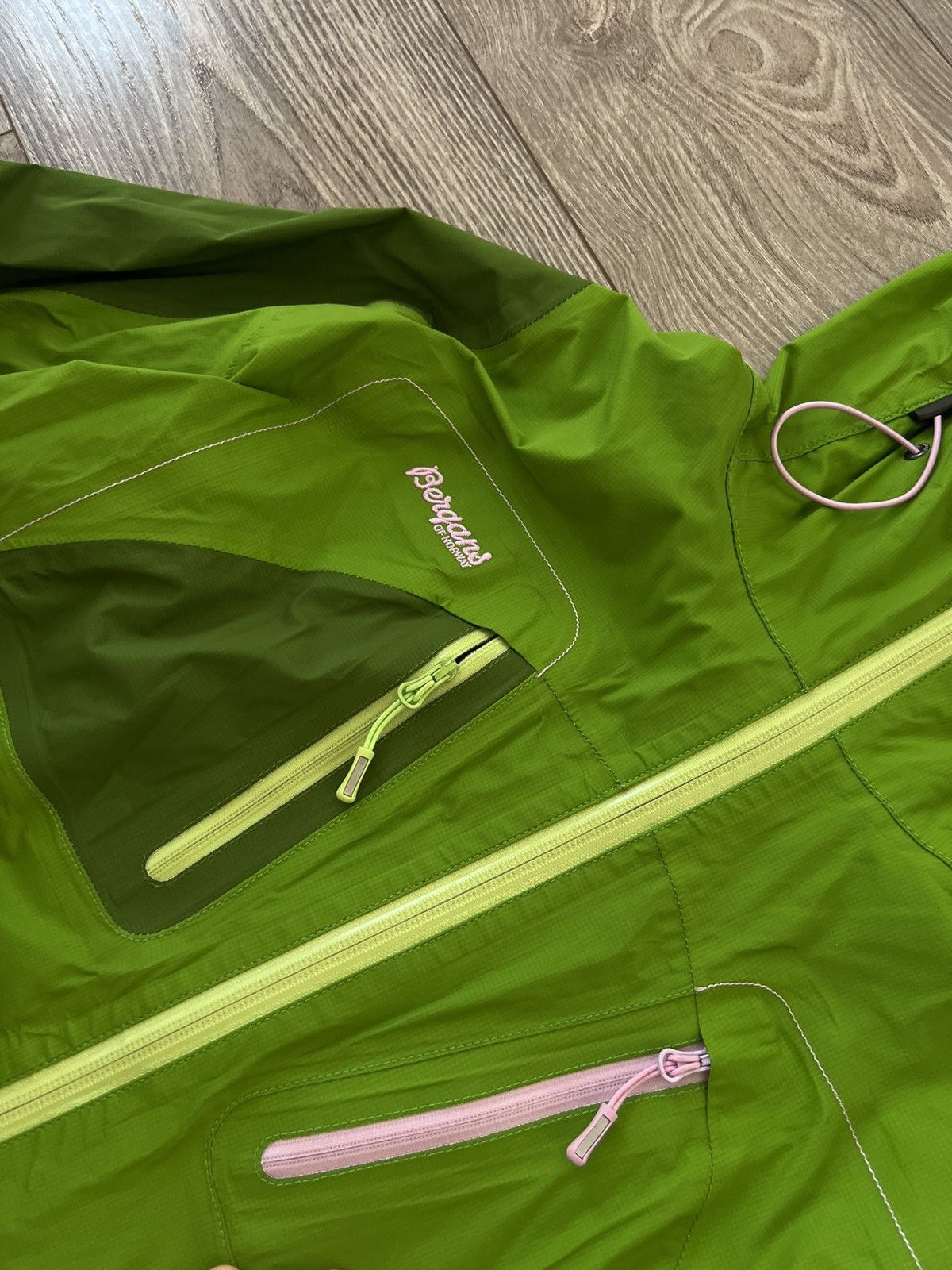 Bergans of Norway ‼️Bergans Of Norway Thin Hooded Cecilie Pro Gorpcore Jacket‼️ Size L / US 10 / IT 46 - 11 Thumbnail