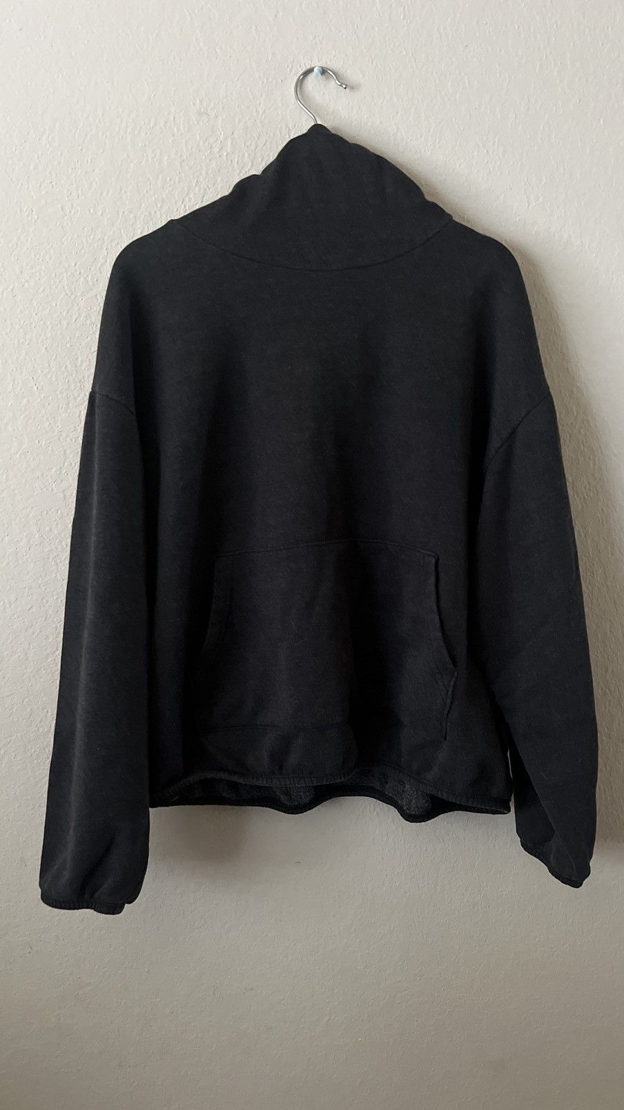 トップス YEEZY SEASON SAMPLE CROPPED SWEAT 2020 YEEZY SEASON SAMPLE CROPPED SWEAT 2020