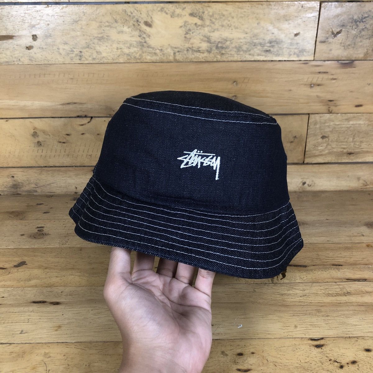 Stussy × Vintage Stussy Contrast Stitch Bucket Size ONE SIZE - 1 Thumbnail