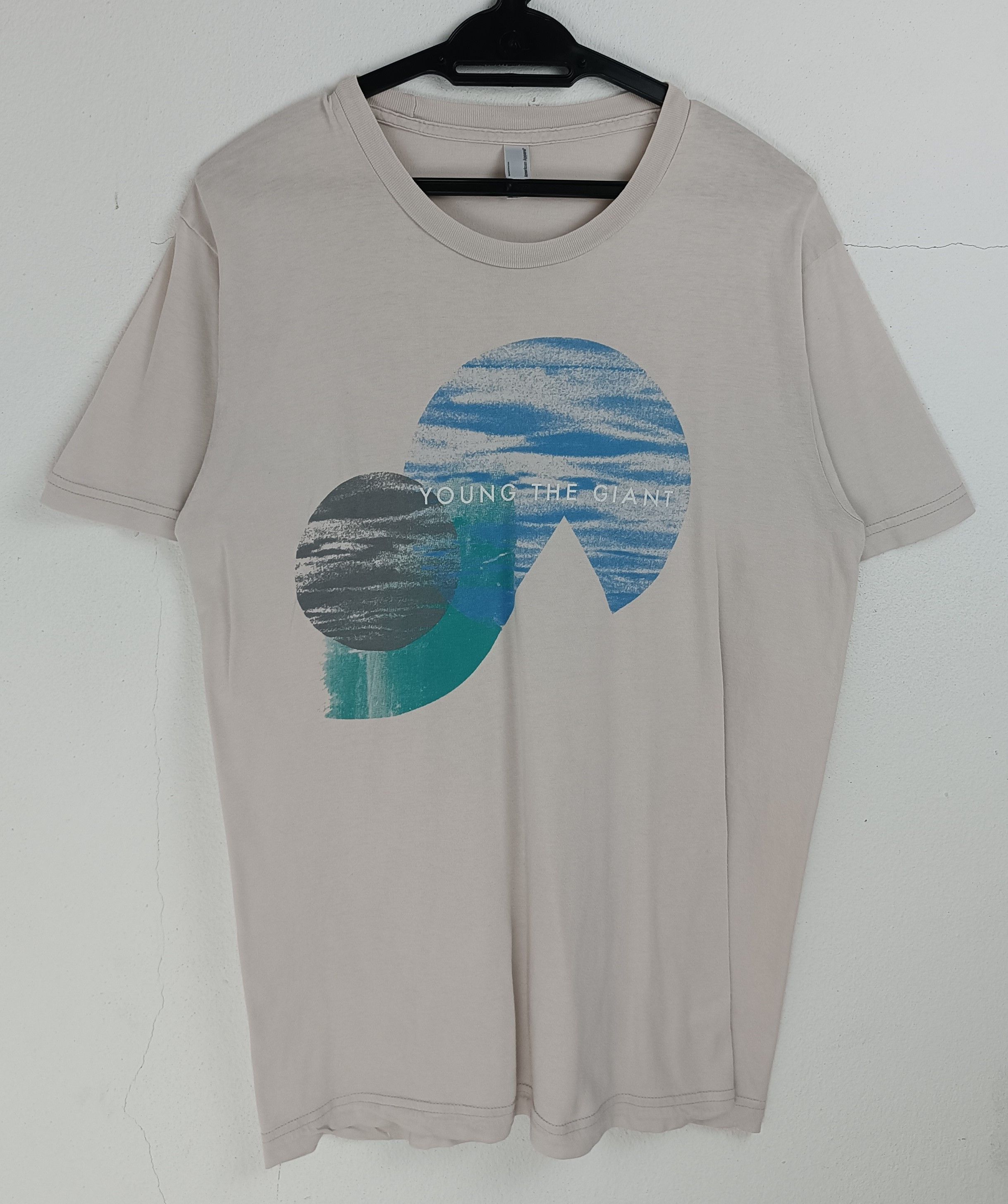 Band Tees VINTAGE YOUNG THE GIANT ROCK TEE cage elephant two door Size US M / EU 48-50 / 2 - 3 Thumbnail