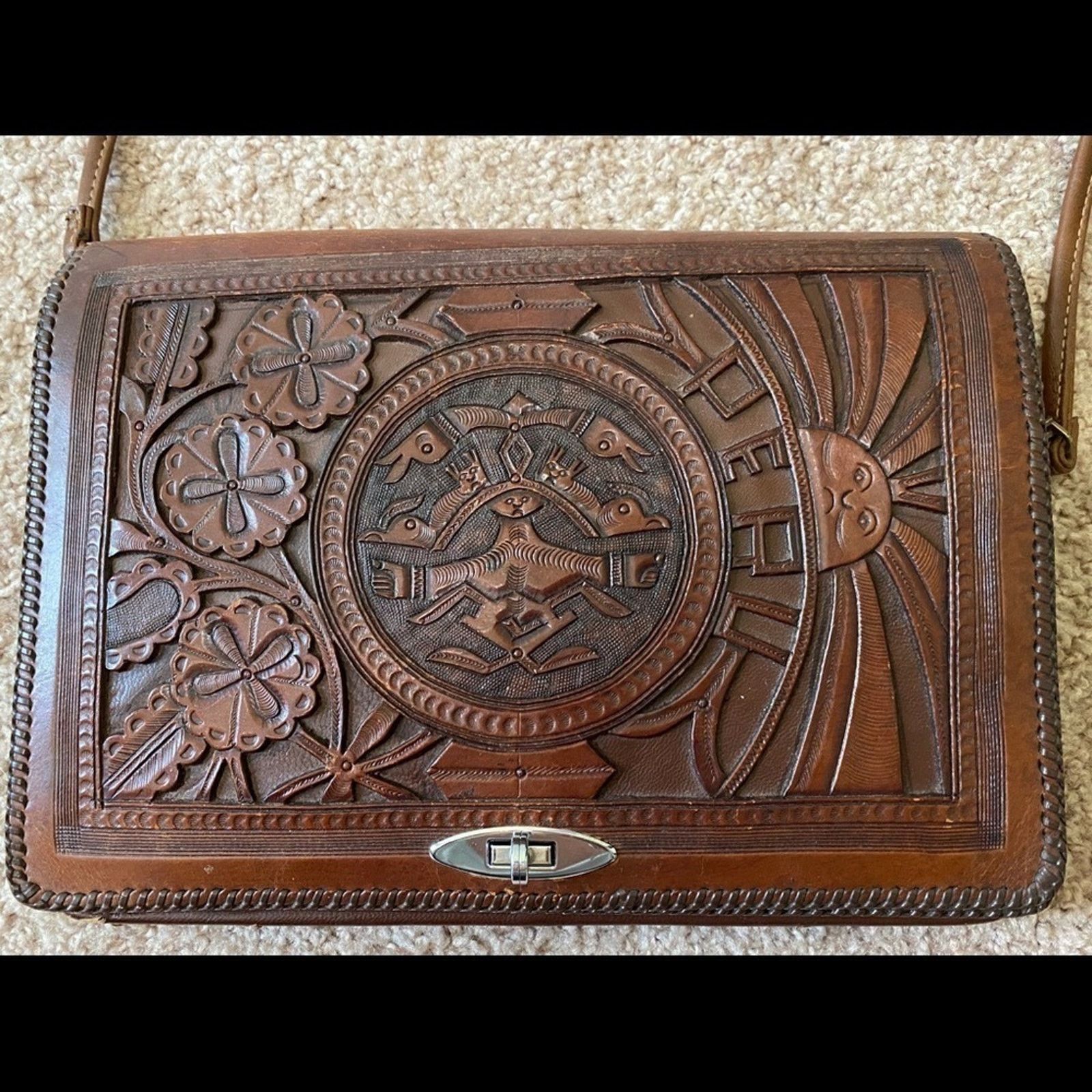 Vintage Vintage Brown Leather Hand Tooled Purse Size ONE SIZE - 2 Thumbnail