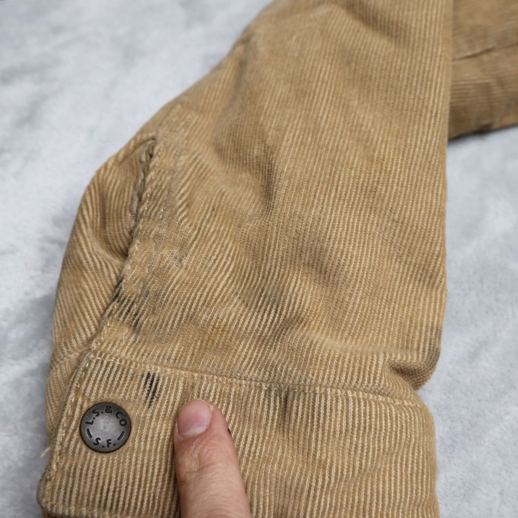 Levi's Levi's Trucker Jacket Mens Medium Beige Corduroy Sherpa Lined Rugged Full Zip Size US M / EU 48-50 / 2 - 3 Thumbnail
