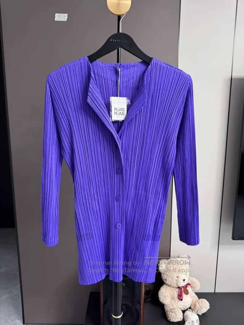 Issey Miyake Issey Miyake size:3 Blue Button Cardigan Size S / US 4 / IT 40 - 1 Thumbnail