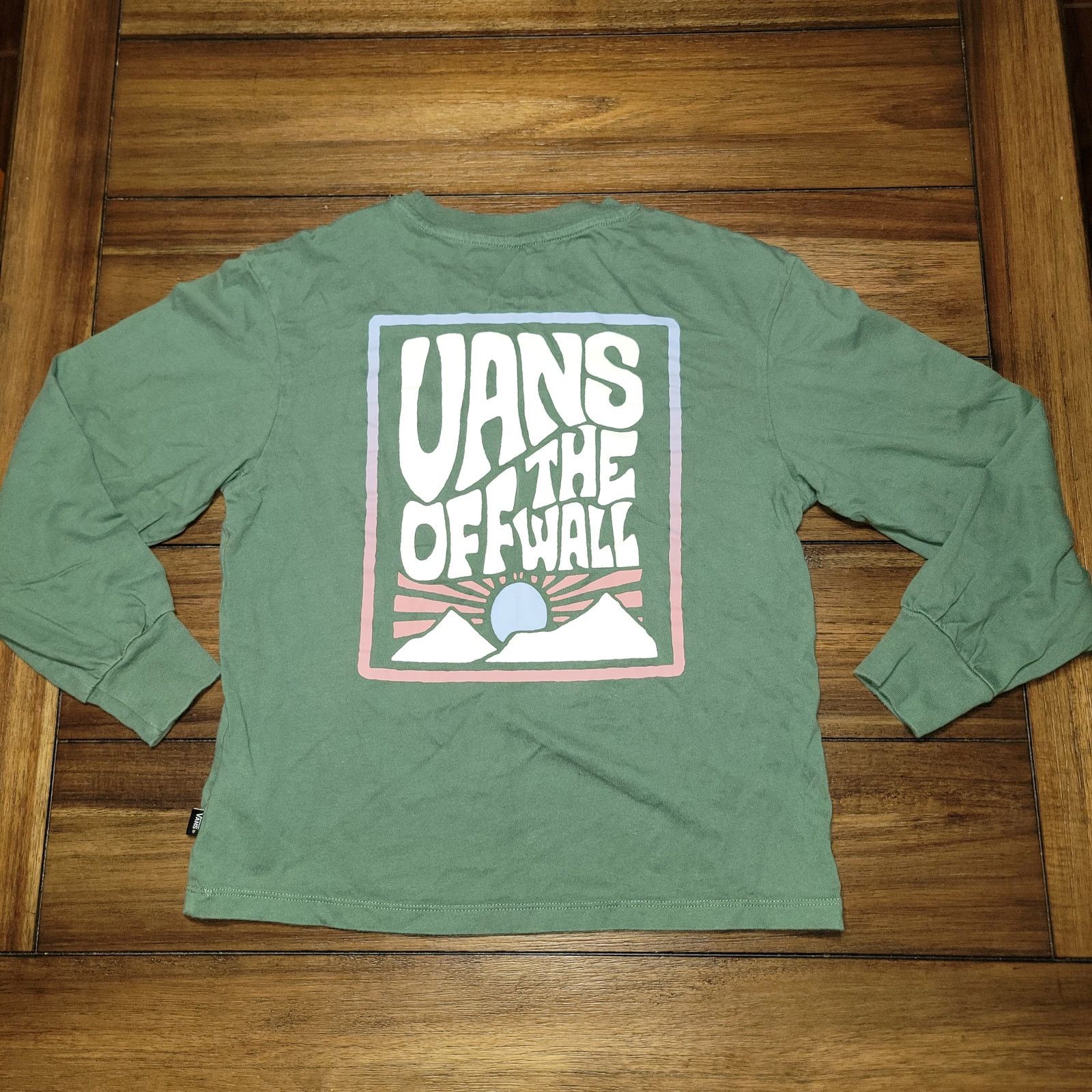 Vans VANS LS Unisex Tee "Off The Wall" Groovy Mountain Logo - XS Size XS / US 0-2 / IT 36-38 - 1 Thumbnail