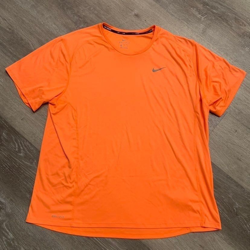 Nike Nike Dri-Fit Neon Orange Workout Athletic Shirt Men XXL Runn Size US XXL / EU 58 / 5 - 5 Thumbnail