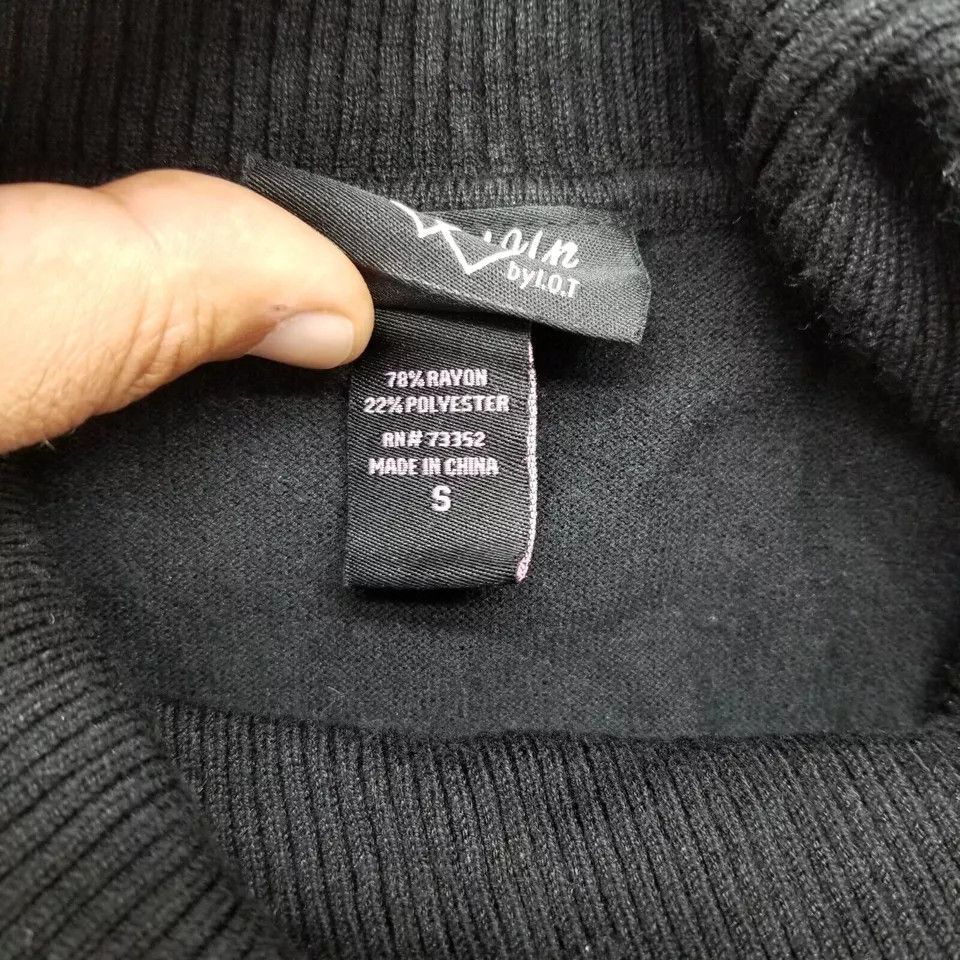 Other Hooked Up Sweater Womens Small Black Turtleneck Rayon Blend Size S / US 4 / IT 40 - 8 Thumbnail