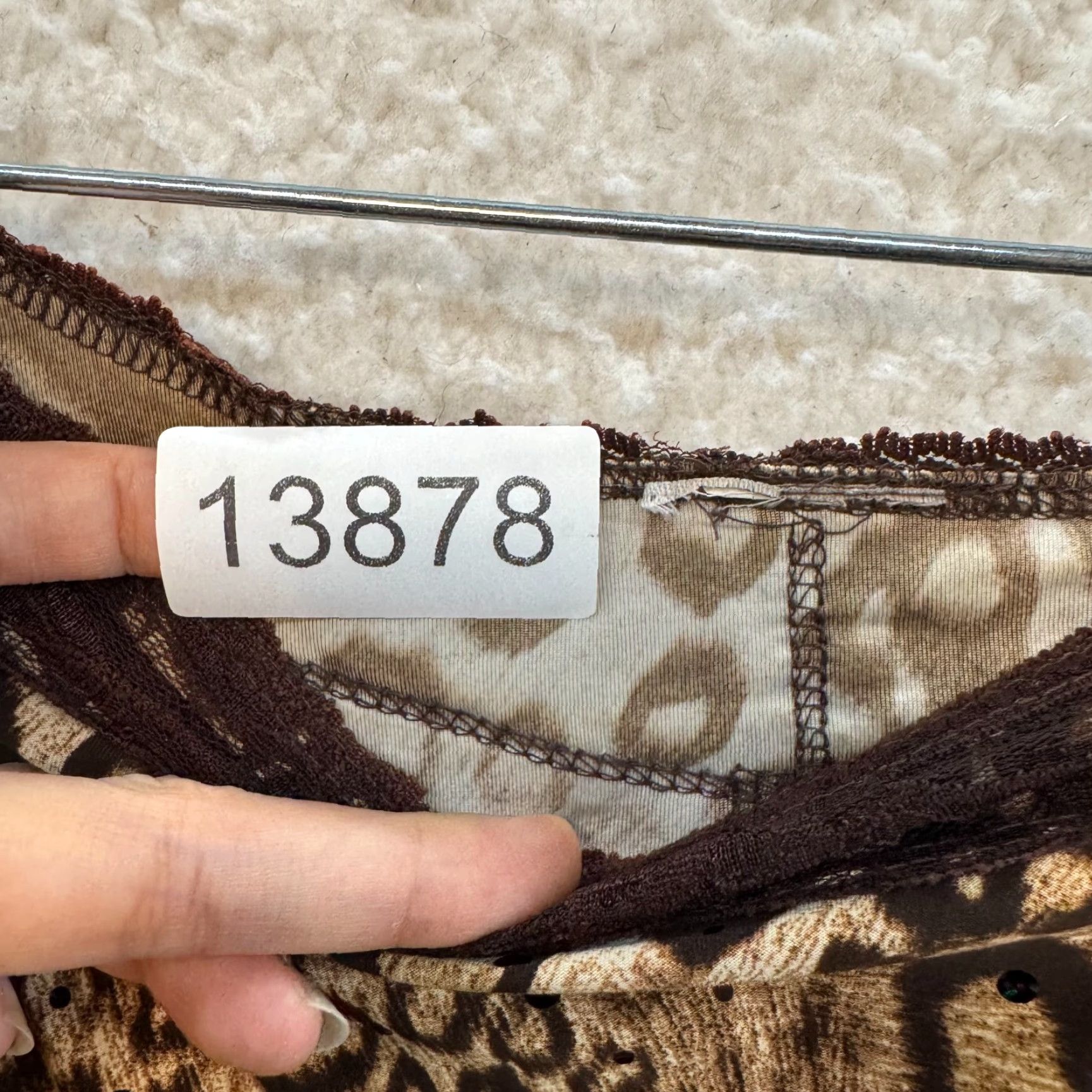 Vintage VINTAGE 90s Y2K Off Shoulder Shirt Cheetah Leopard Animal Print Large XL Tan Brown Women L/XL Men? Size L / US 10 / IT 46 - 6 Thumbnail