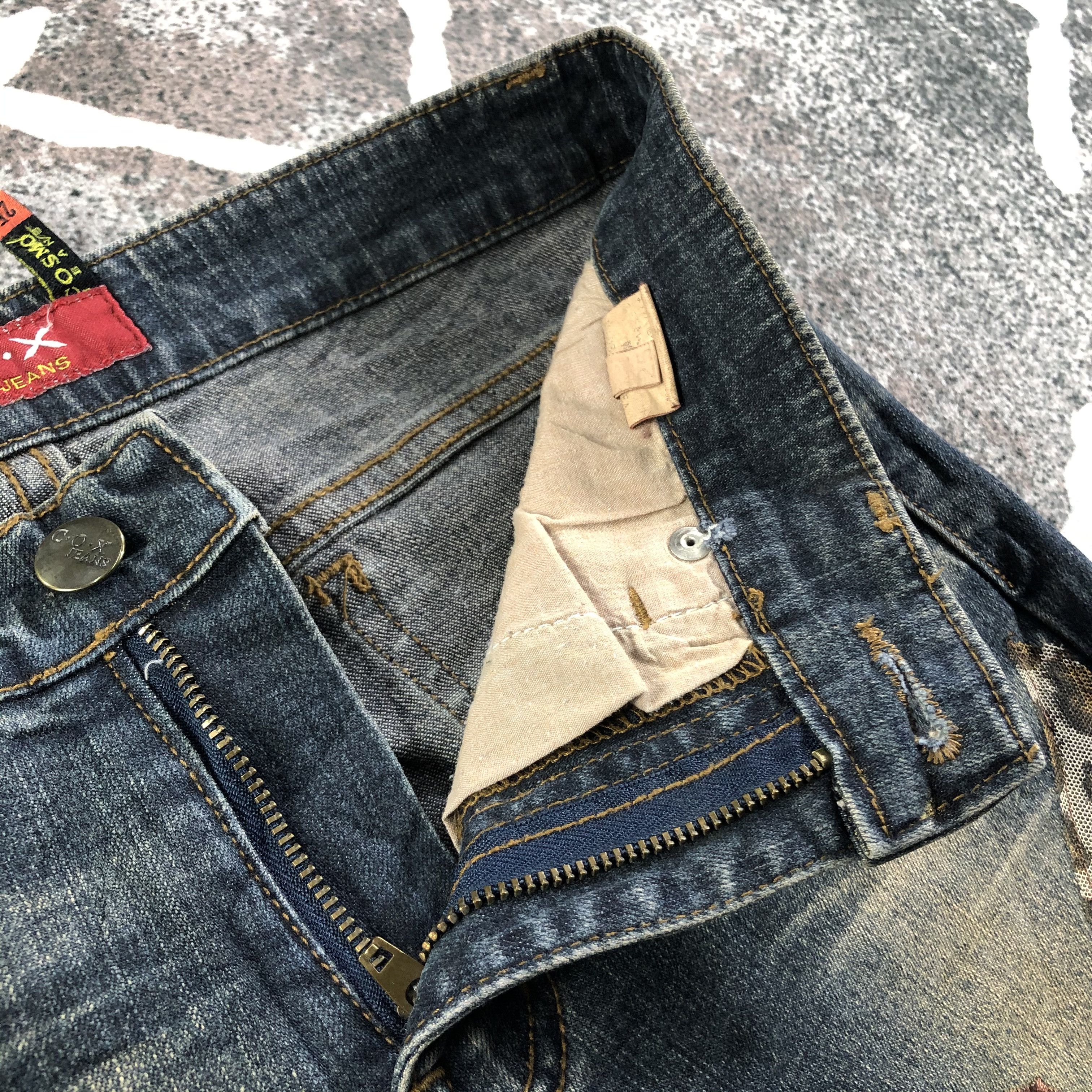 Japanese Brand Vintage Japanese Brand Flared Jeans KJ2045 Size 25" / US 0 / IT 36 - 7 Thumbnail