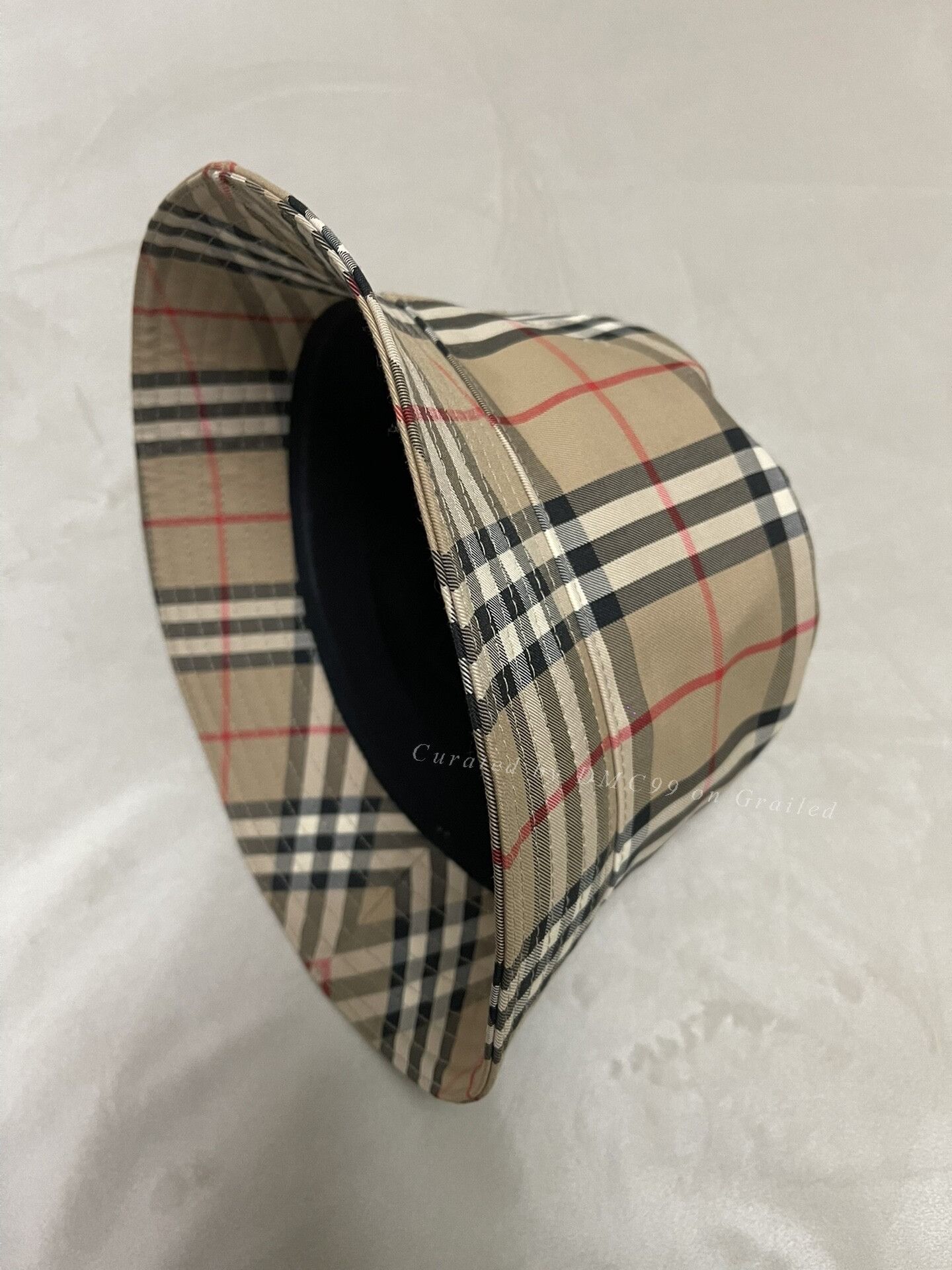 Burberry Burberry Bucket Hat Size ONE SIZE - 1 Thumbnail