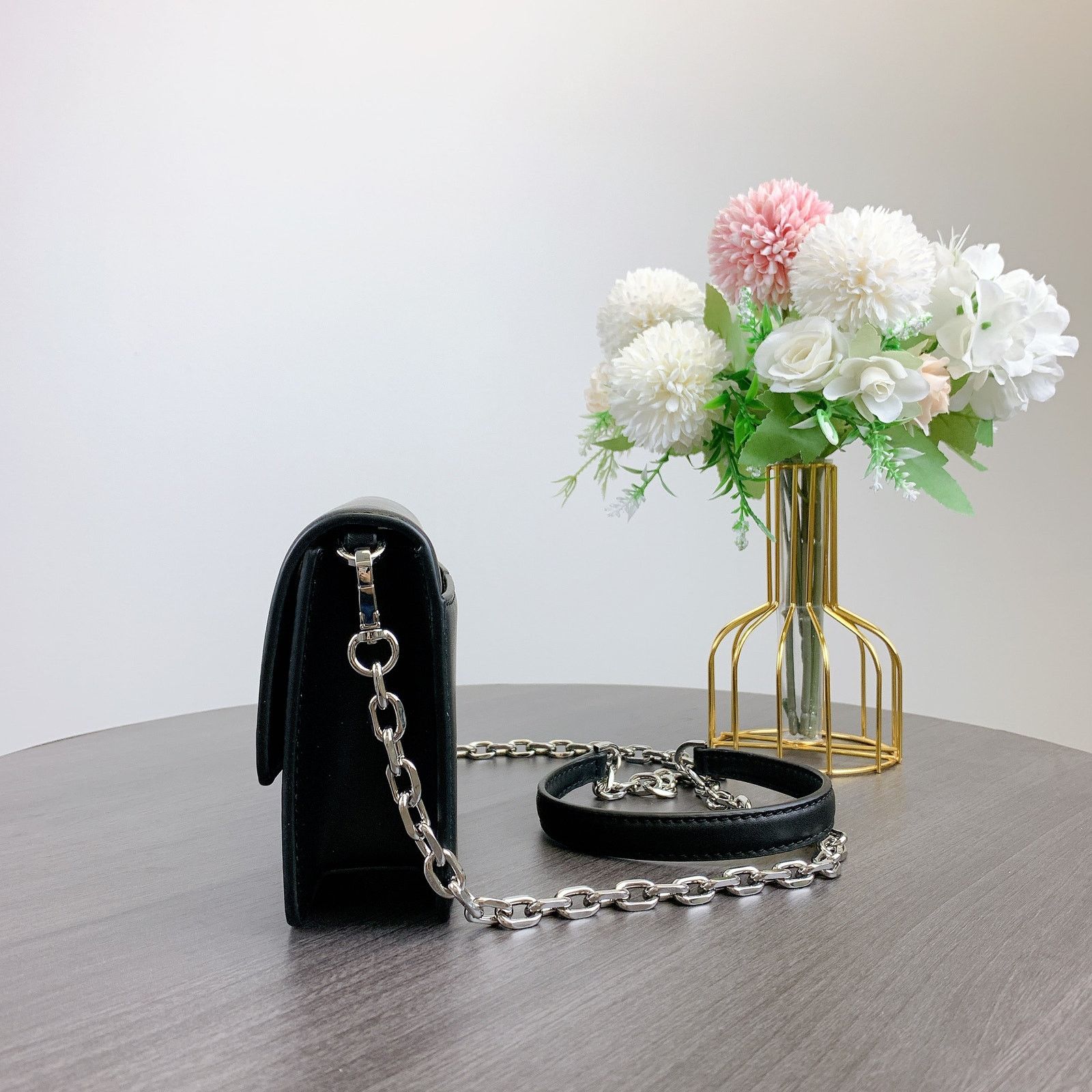 Michael Kors Michael Kors 35R3S0EC60 Cece Medium Clutch IN BLACK Size ONE SIZE - 5 Thumbnail