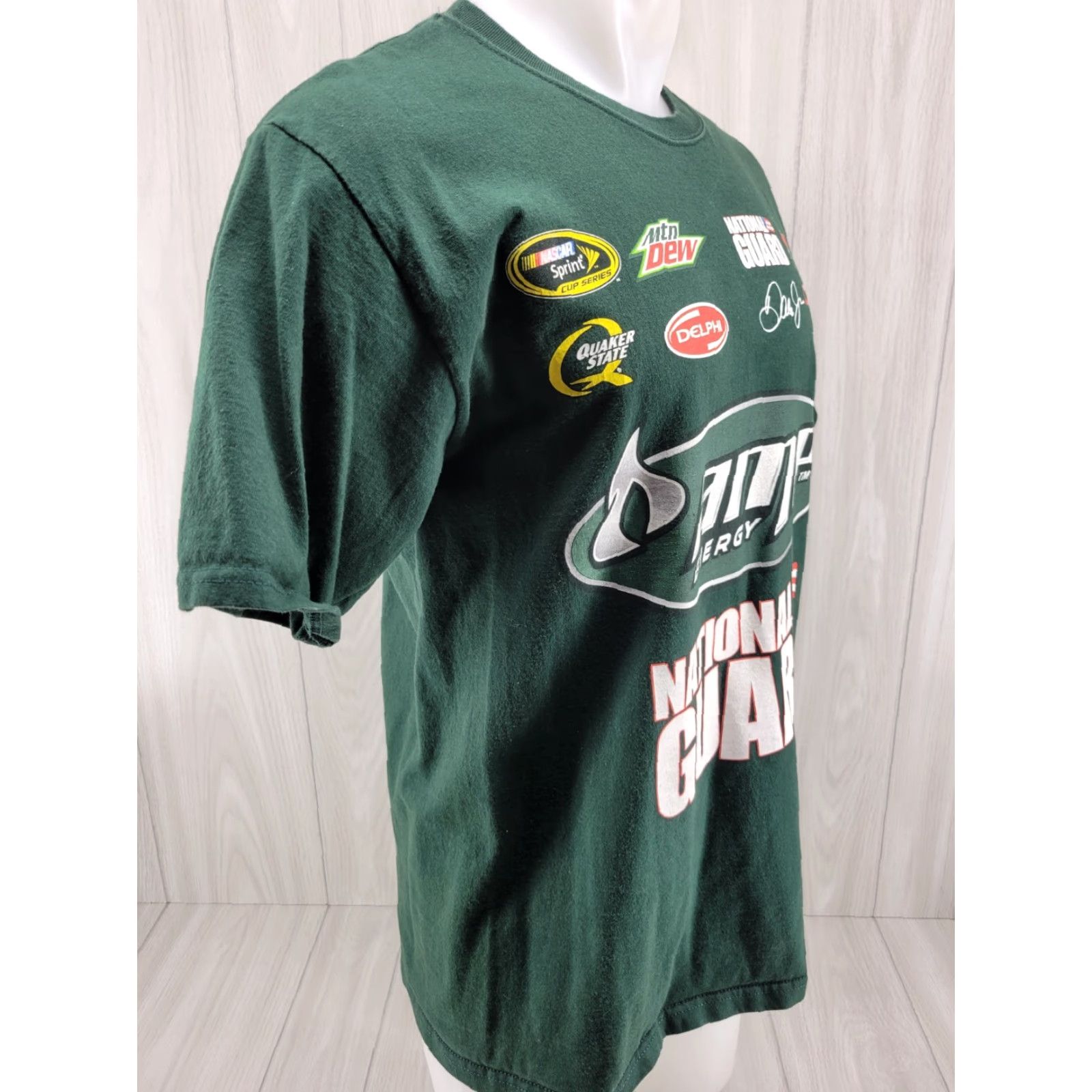 Vintage VINTAGE Chase NASCAR T-Shirt Shirt Men L Green Dale Earnhardt Jr. #88 Mountain Dew National Guard 90s Mens Size US L / EU 52-54 / 3 - 4 Thumbnail