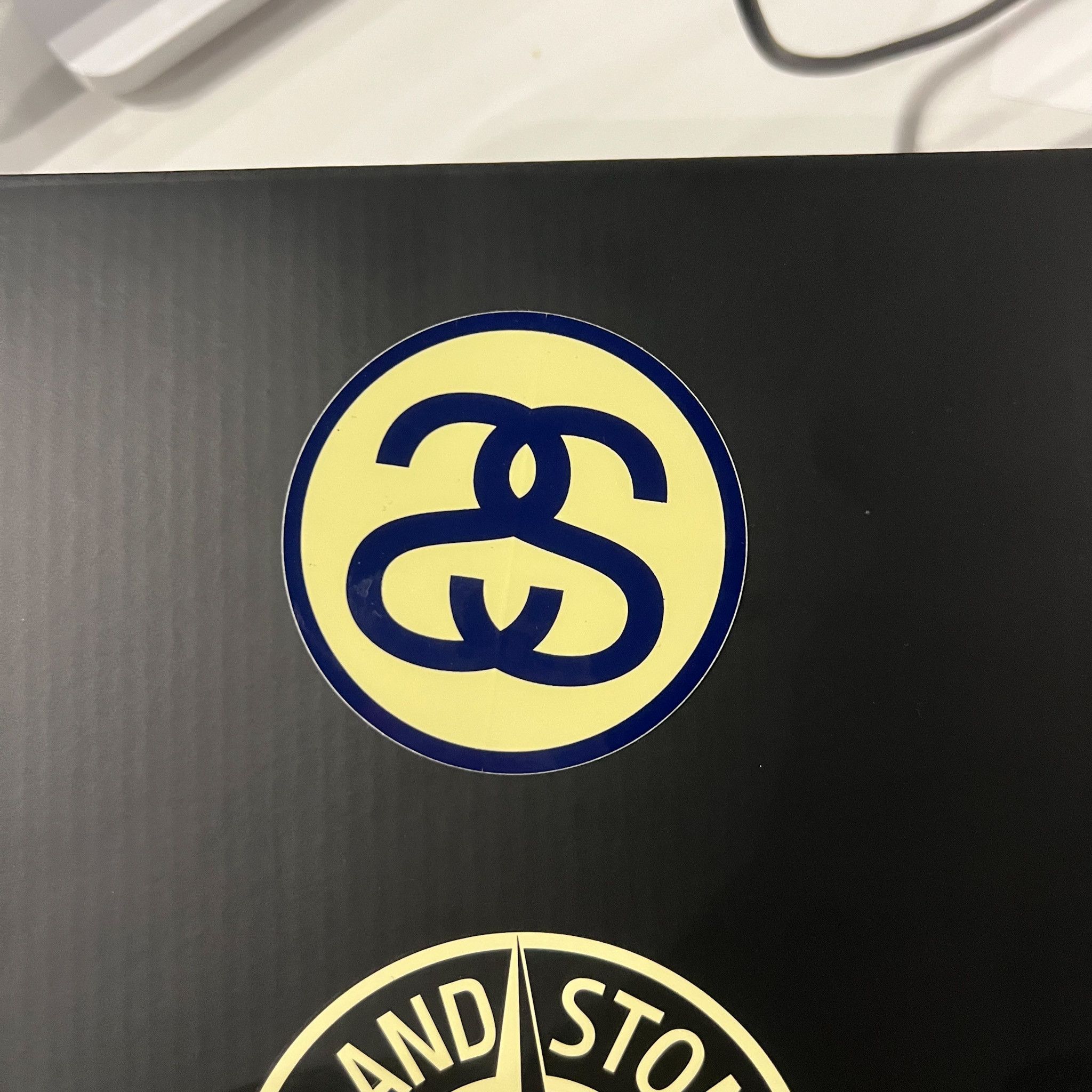 Stussy Stüssy Double S Circle Sticker Beige/Navy Size ONE SIZE - 2 Thumbnail