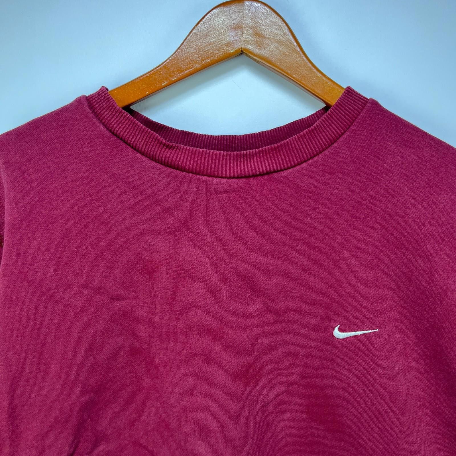 Nike Vintage Nike Mini Swoosh Sweatshirt Y2K XL Size US XL / EU 56 / 4 - 4 Thumbnail