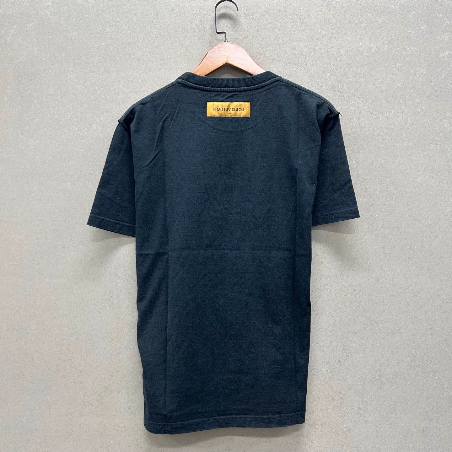 Louis Vuitton LV black multi gesture allover print t-shirt 99 New L Size US L / EU 52-54 / 3 - 2 Thumbnail