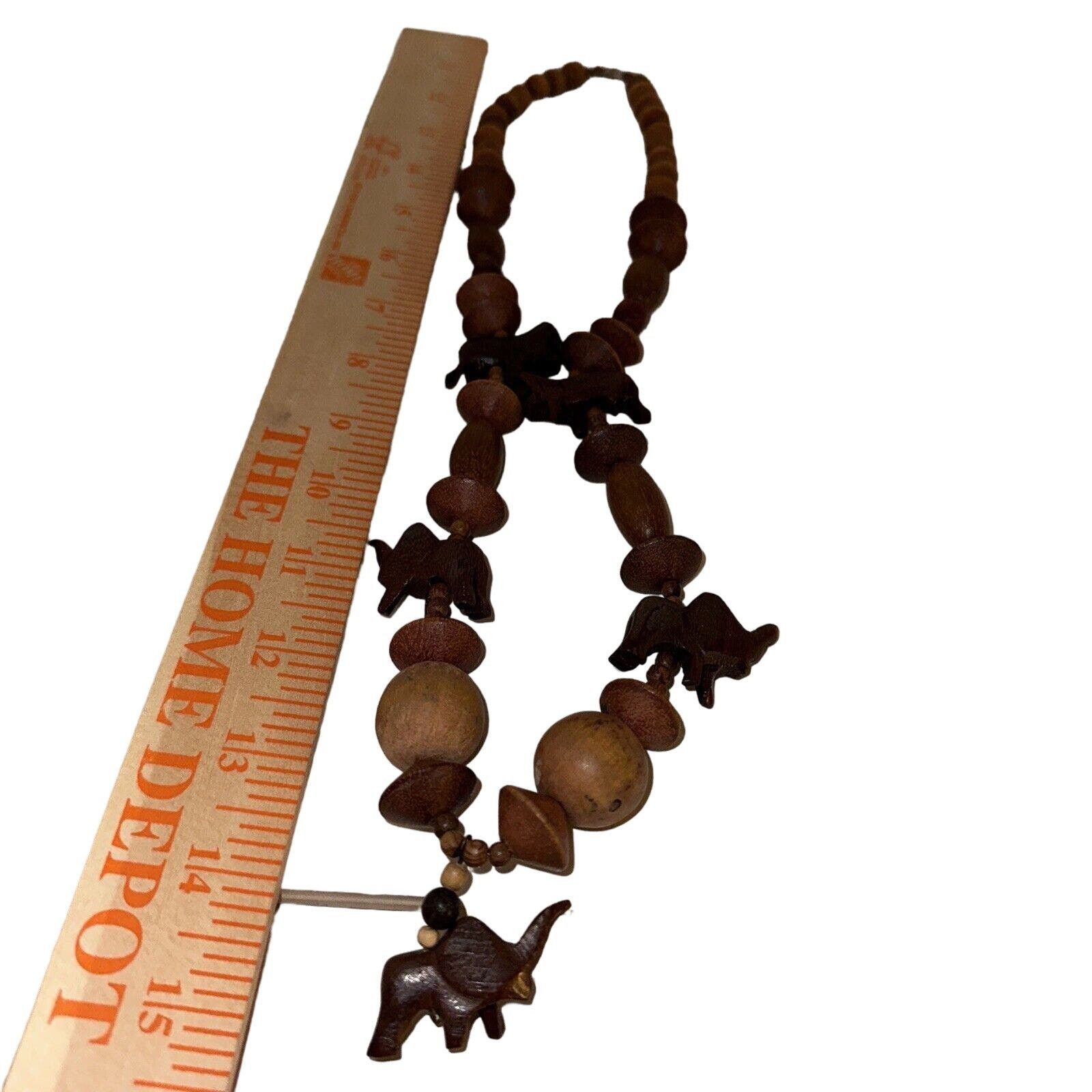 Handmade African Safari Chunky Wooden Necklace Carved Elephants Lions Size ONE SIZE - 8 Thumbnail