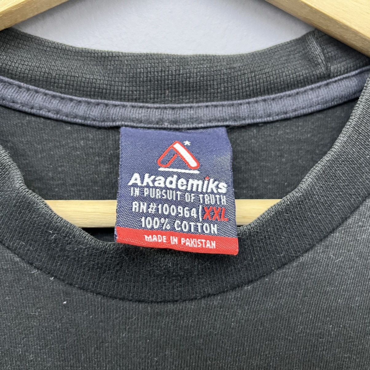 Akademiks Akademiks Astronaut T-Shirt Size US XL / EU 56 / 4 - 8 Thumbnail