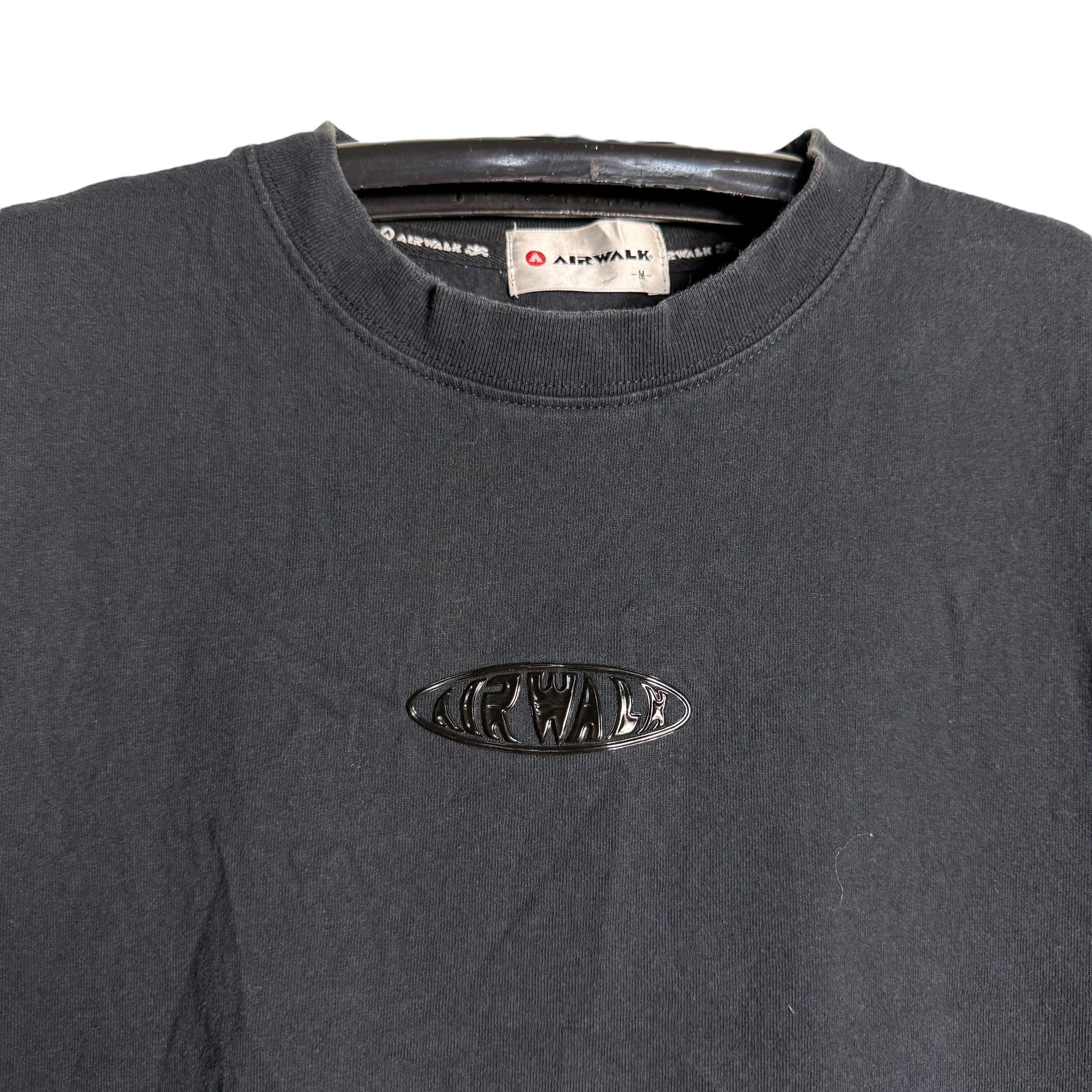 Airwalk 🔥RARE🔥Vintage Airwalk Blank Center Logo T-shirt Size US M / EU 48-50 / 2 - 2 Thumbnail