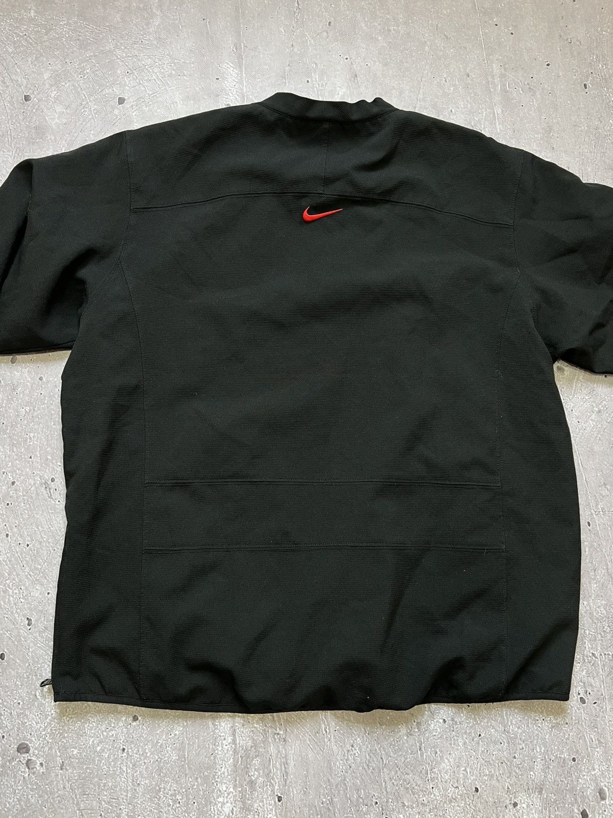 Nike Vintage Nike Canada Ice Hockey Train Sweatshirt Mens Size L Size US L / EU 52-54 / 3 - 10 Thumbnail
