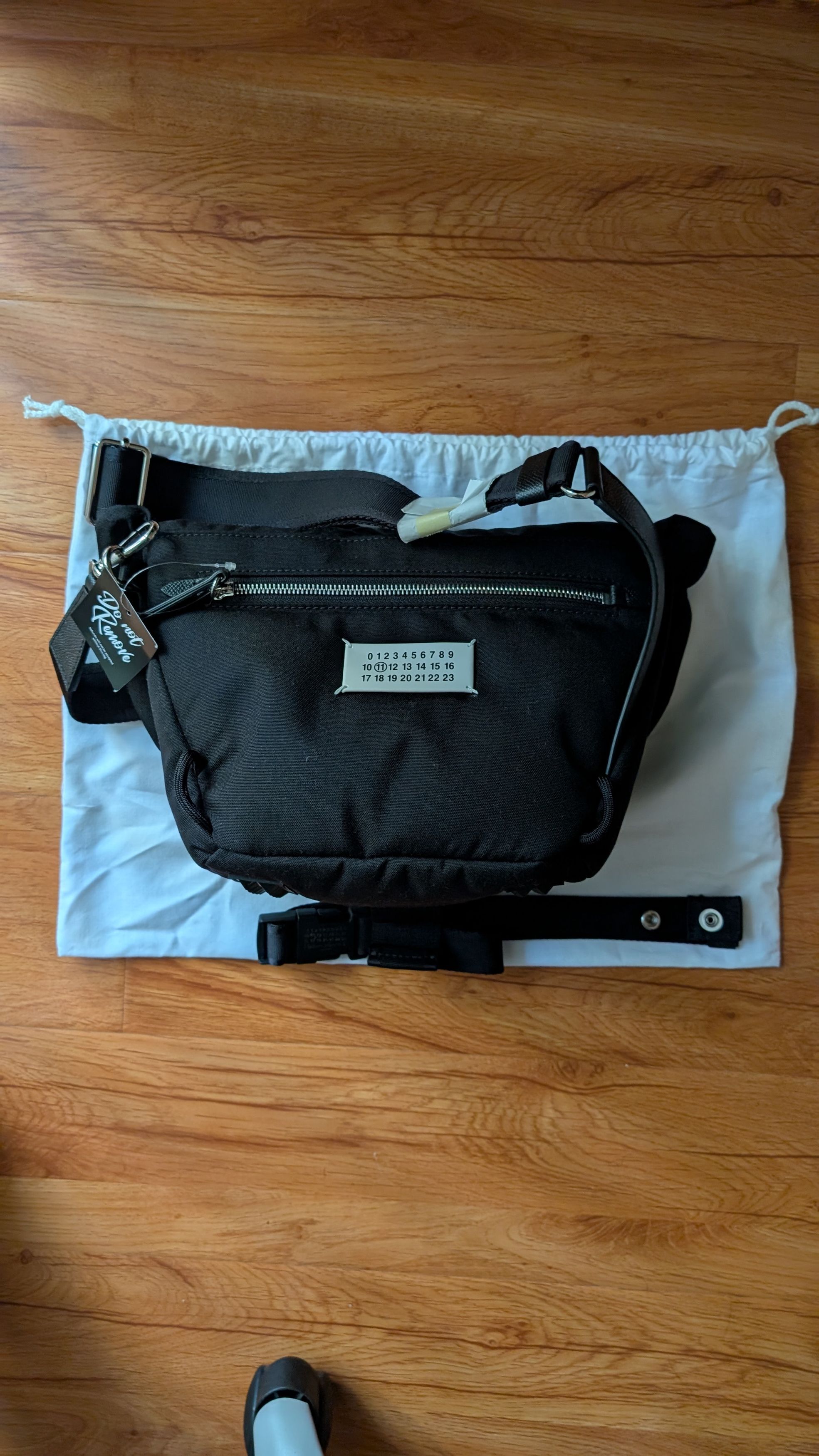Maison Margiela Maison Margiela small logo patch Messenger bag Size ONE SIZE - 6 Thumbnail