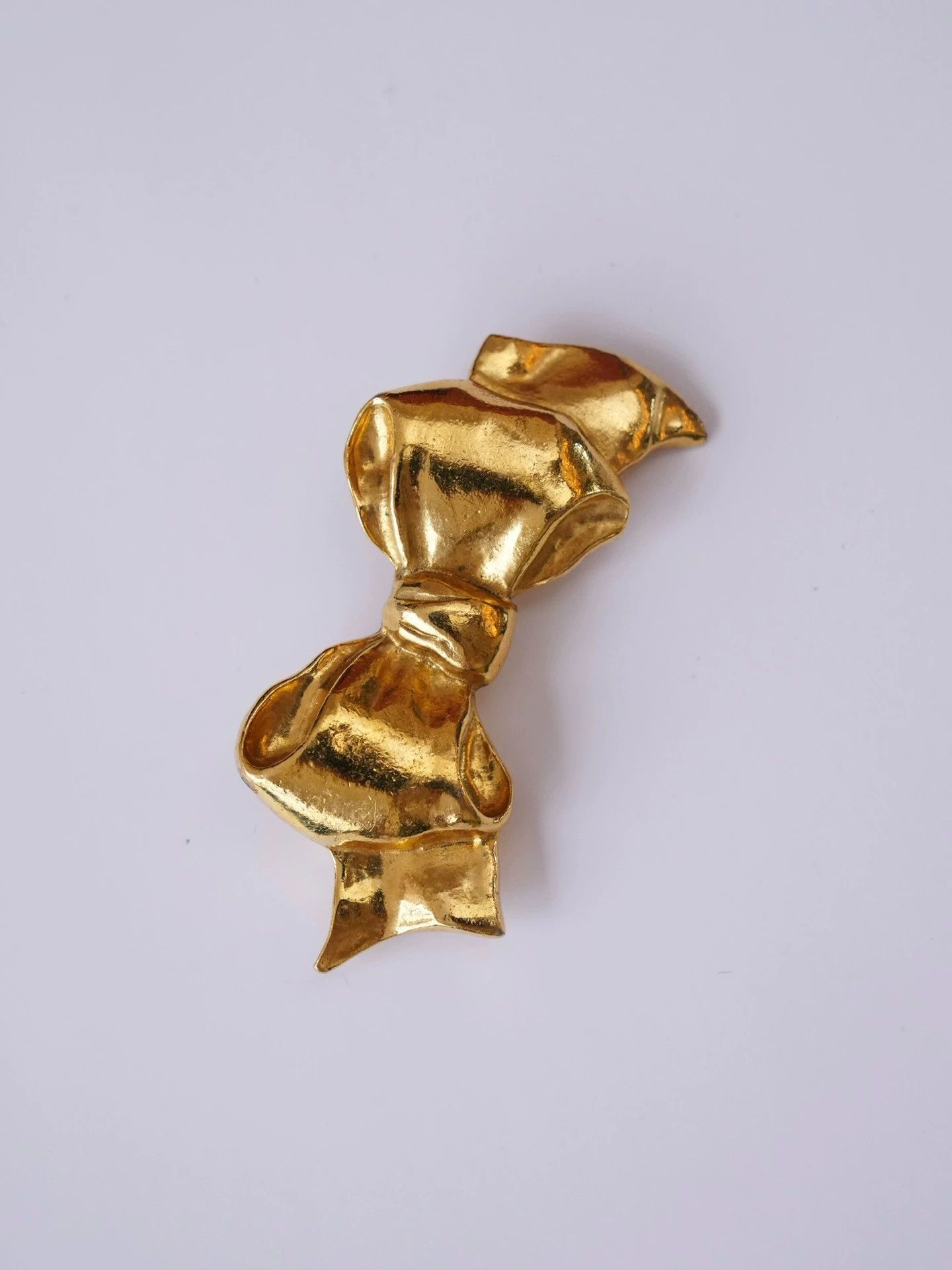 Chanel Chanel Vintage Gold Bow Brooch Size ONE SIZE - 2 Thumbnail