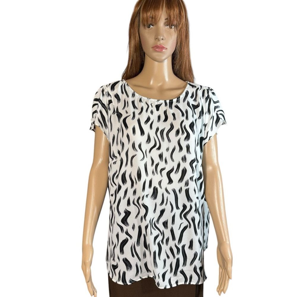 Other Philosophy white Black Flutter Sleeve Top Size XL Size XL / US 12-14 / IT 48-50 - 1 Thumbnail