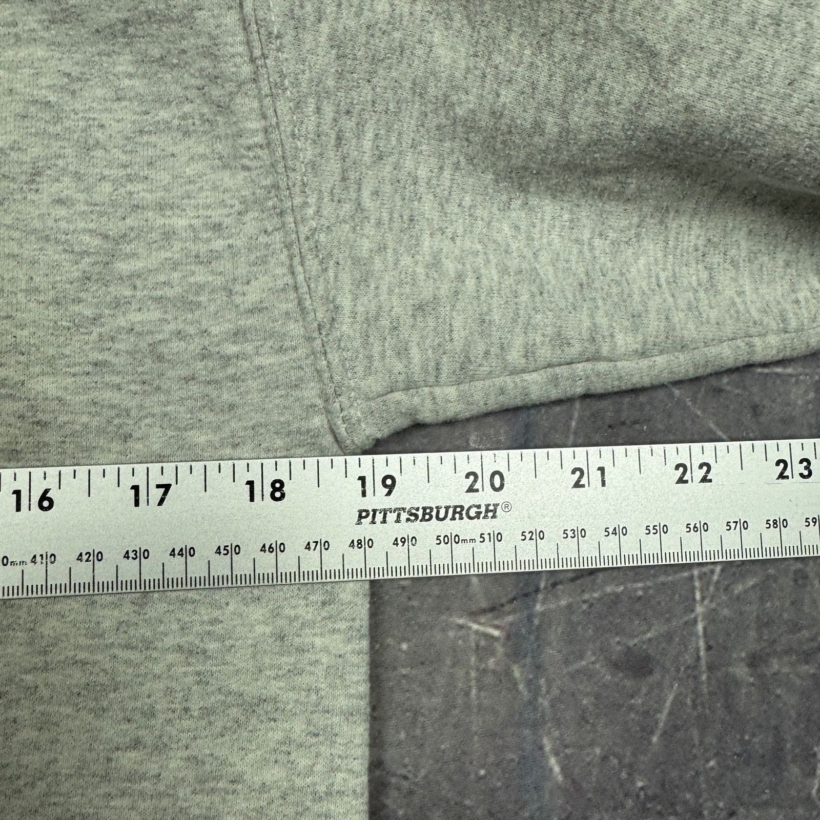 Band Tees × Gildan Taylor Swift The Eras Tour Grey Graphic Sweatshirt S 0168 Size S / US 4 / IT 40 - 9 Thumbnail