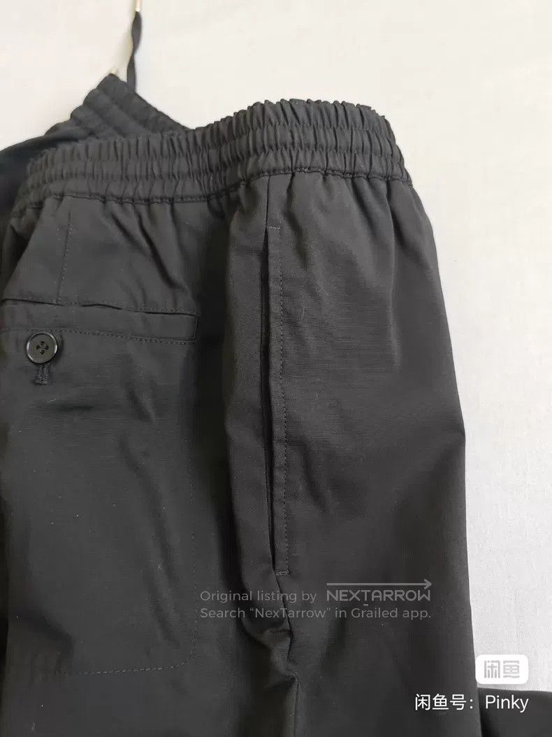 Hermes Hermes Men's black wool sweatpants, 98% virgin wool, side Size US 40 / EU 56 - 7 Thumbnail