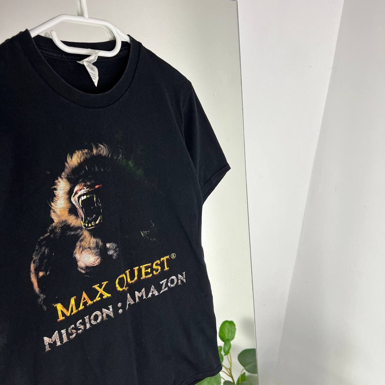 Vintage Max Quest Mision Amazon Tee Gorilla Big Logo King Kong Size US S / EU 44-46 / 1 - 3 Thumbnail