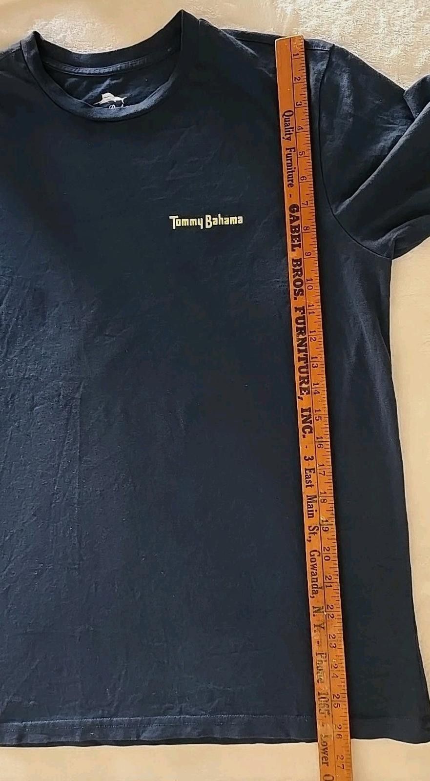 Tommy Bahama Tommy Bahama Men's Medium T-Shirt Blue Friends in Mow Places Size US M / EU 48-50 / 2 - 5 Thumbnail