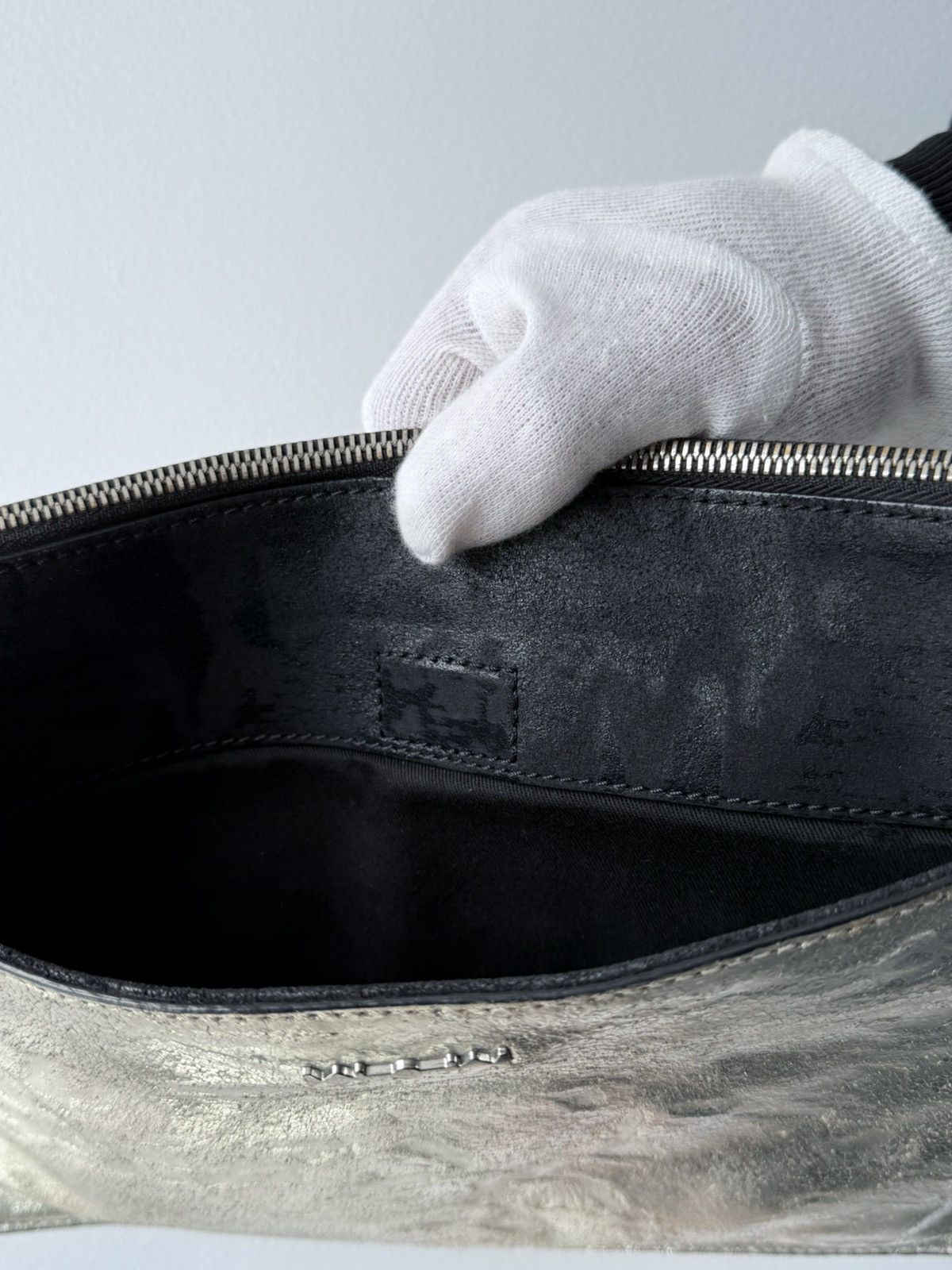 Alexander McQueen Archive Alexander McQueen Metalic Clutch Bag Size ONE SIZE - 4 Thumbnail