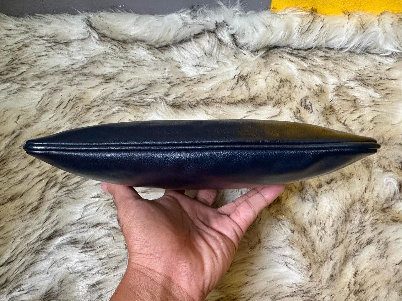 Jil Sander Authentic Jil Sander Navy Blue Leather Clutch Bag Size ONE SIZE - 5 Thumbnail