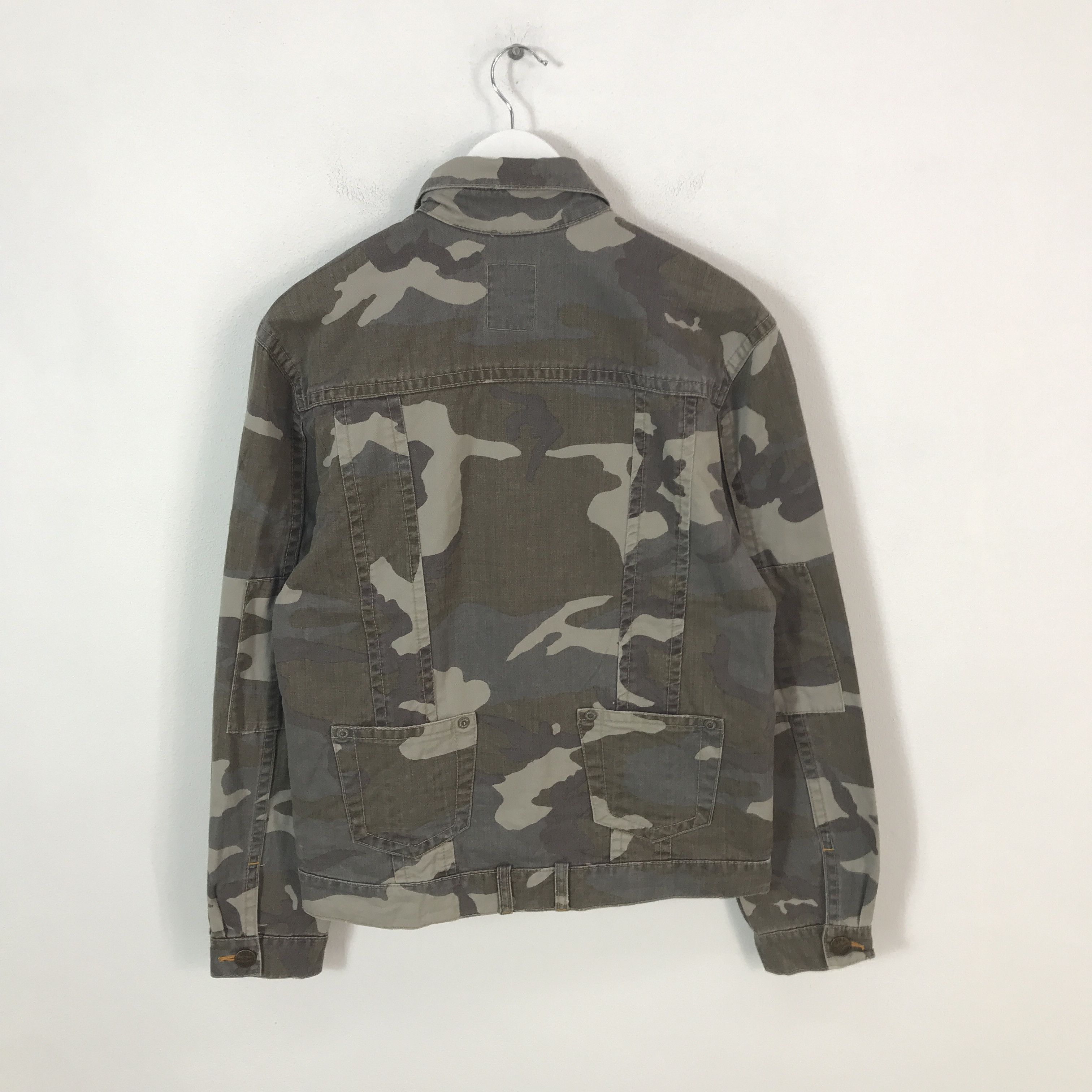 Japanese Brand purple&yellow camo Pocket tactical jacket Size US M / EU 48-50 / 2 - 3 Thumbnail