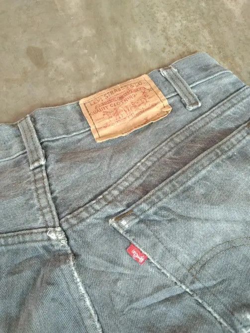Levi's 80s Vintage Levi's 501 Made In USA Distressed Jeans 33x31 Size US 33 - 5 Thumbnail