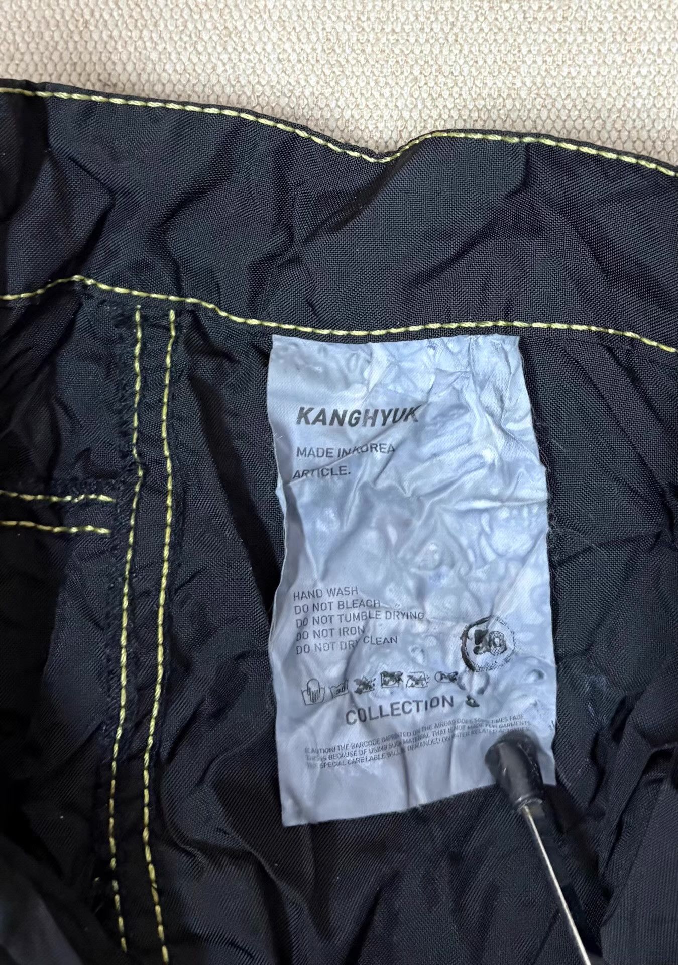 KANGHYUK Kanghyuk Men's Ruched Cargo Pants Ｑ21 Size US 36 / EU 52 - 2 Thumbnail