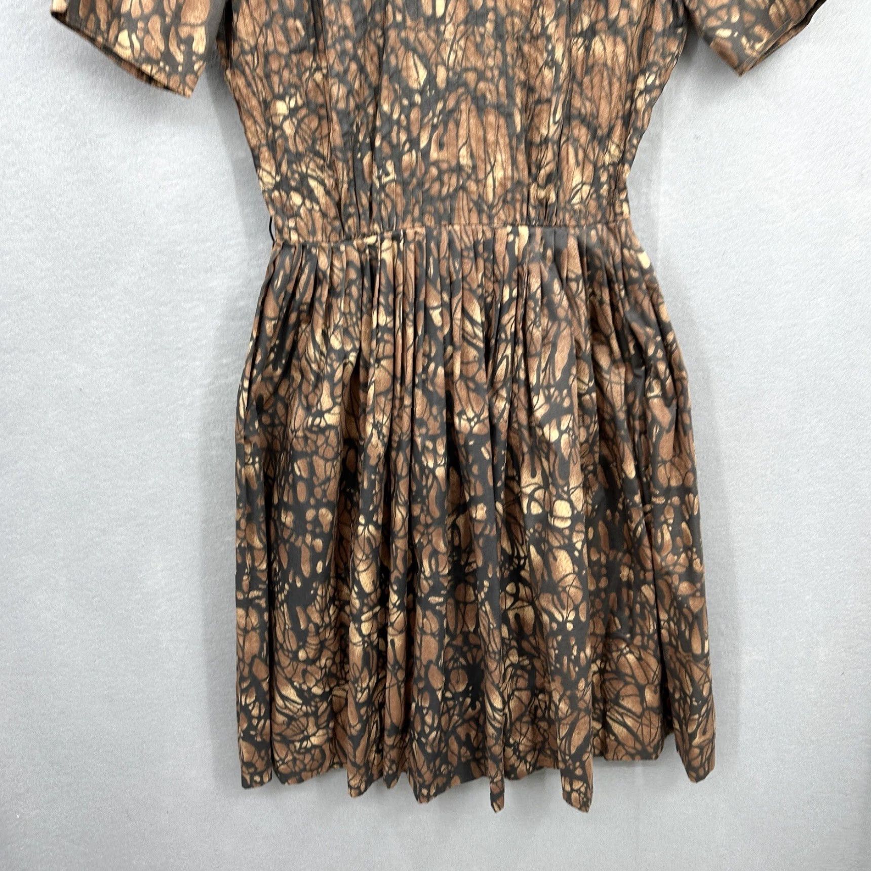 Vintage VINTAGE AnR Jr. Brown Tea Dress S Pintuck Fit Flare Cocktail 1950s Retro Art Deco Womens Size S / US 4 / IT 40 - 4 Thumbnail