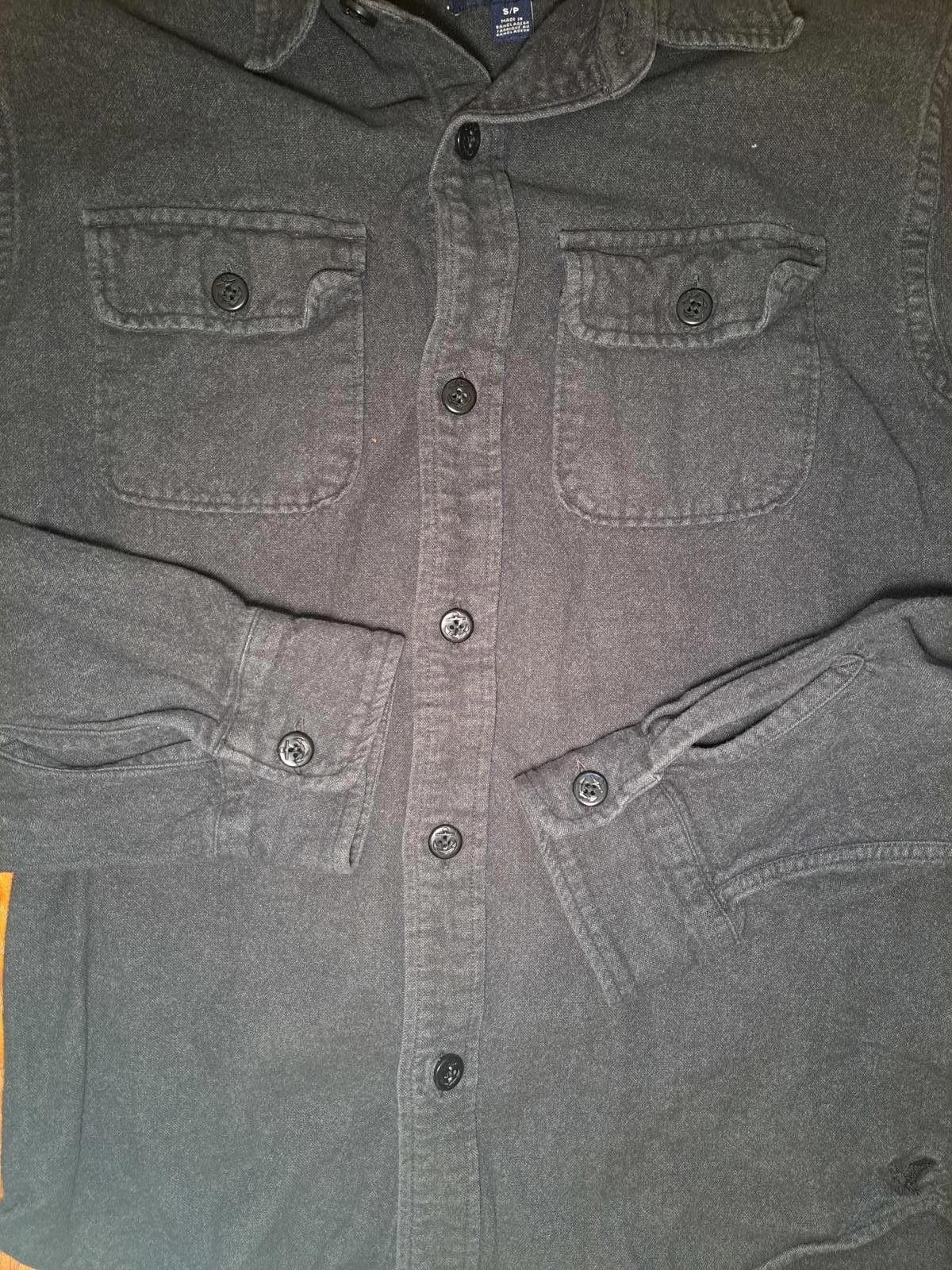 American Eagle Outfitters American Eagle Button Up Shirt Mens Small Gray Cotton Size US S / EU 44-46 / 1 - 5 Thumbnail