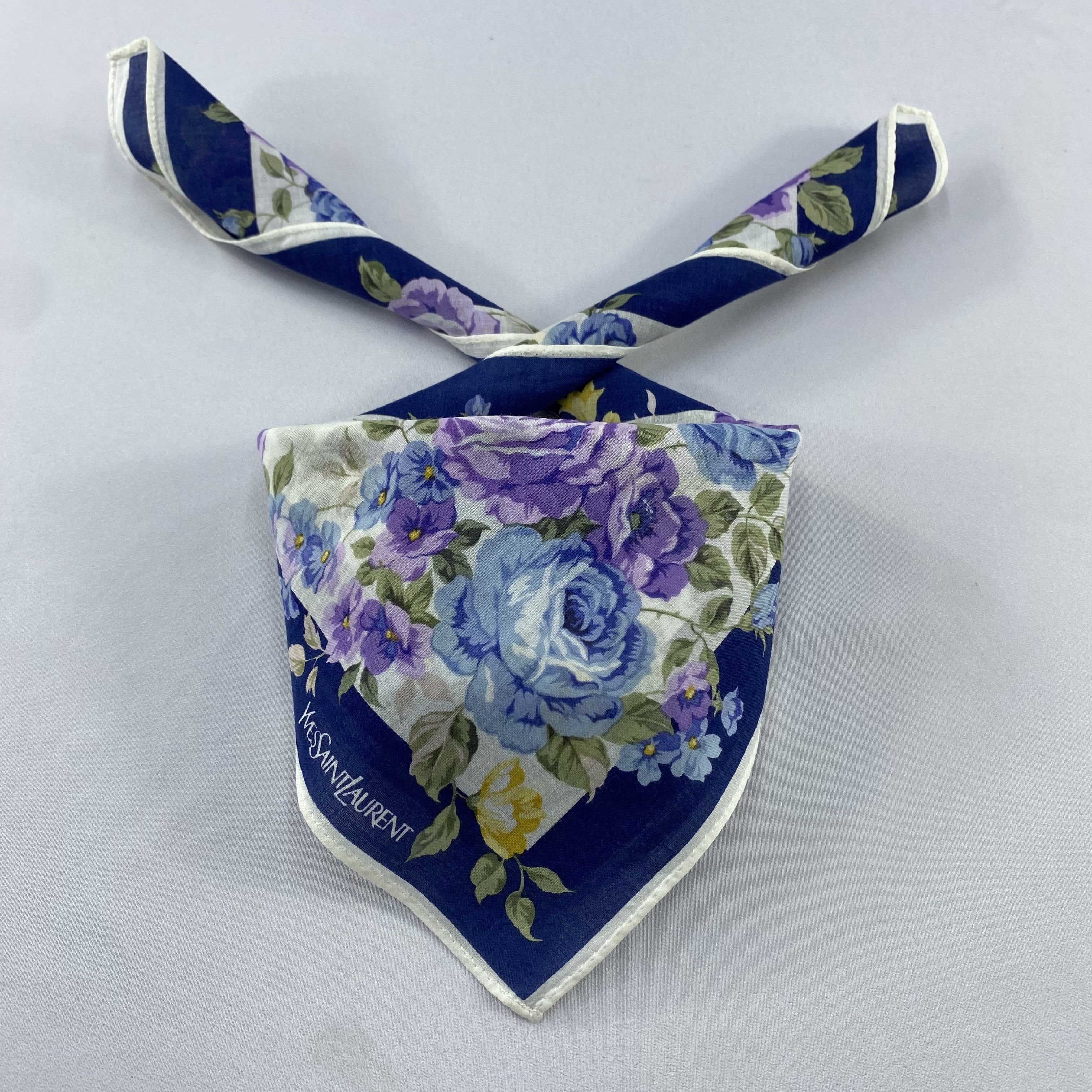 Yves Saint Laurent Yves Saint Laurent Handkerchief / Bandana / Neckerchief C855 Size ONE SIZE - 1 Thumbnail