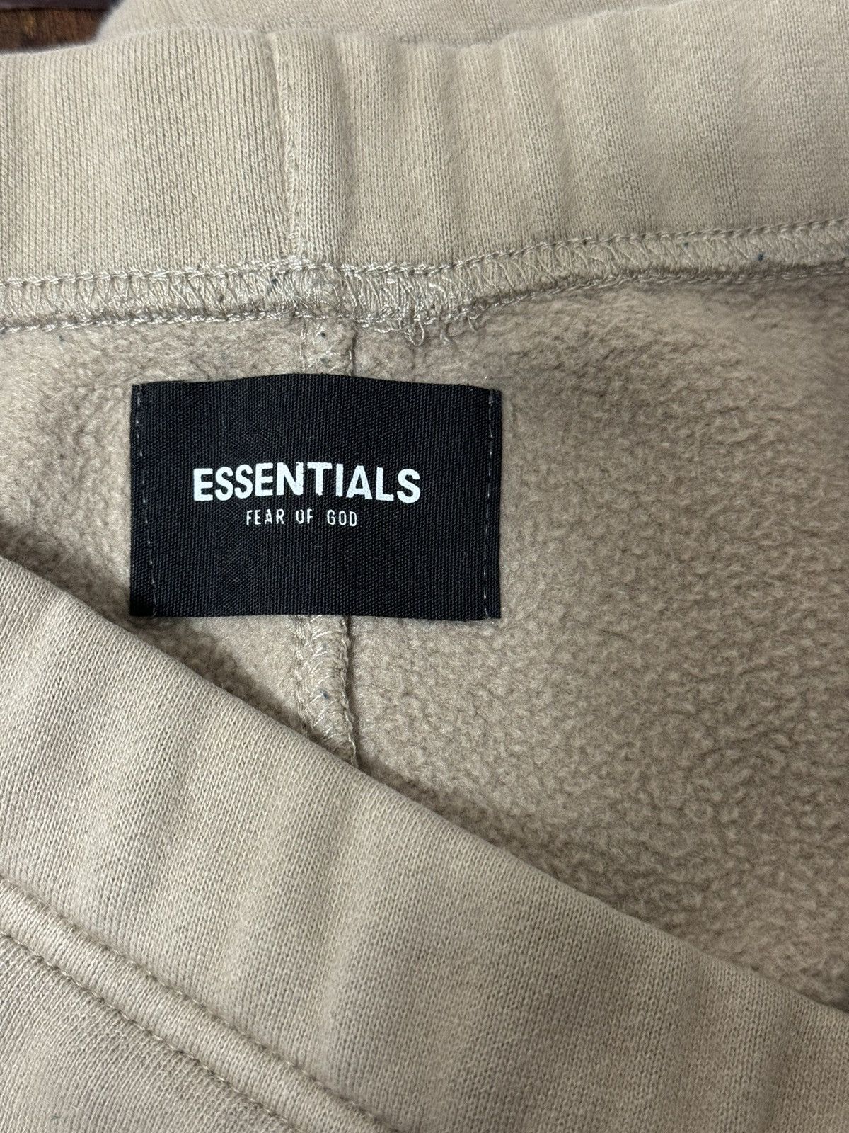 Fear of God 🔥 Fear of God Essentials OG Sweat Shorts SZ Medium Tan Size US 32 / EU 48 - 8 Thumbnail