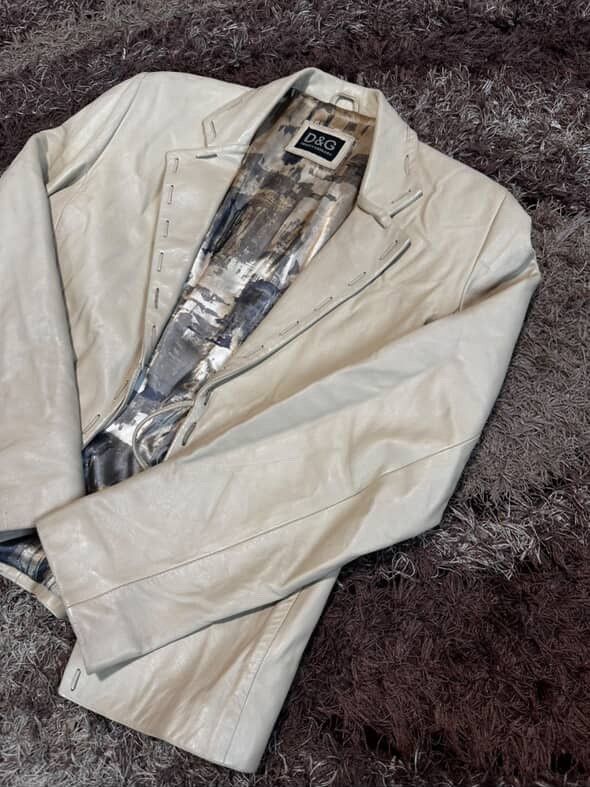 Dolce & Gabbana Beige D&G leather jacket 🤍 Size S / US 4 / IT 40 - 3 Thumbnail