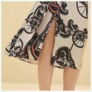 Hermes Hermes Silk Printed Pleated Skirt with Slit. Size US 28 / EU 44 - 3 Thumbnail