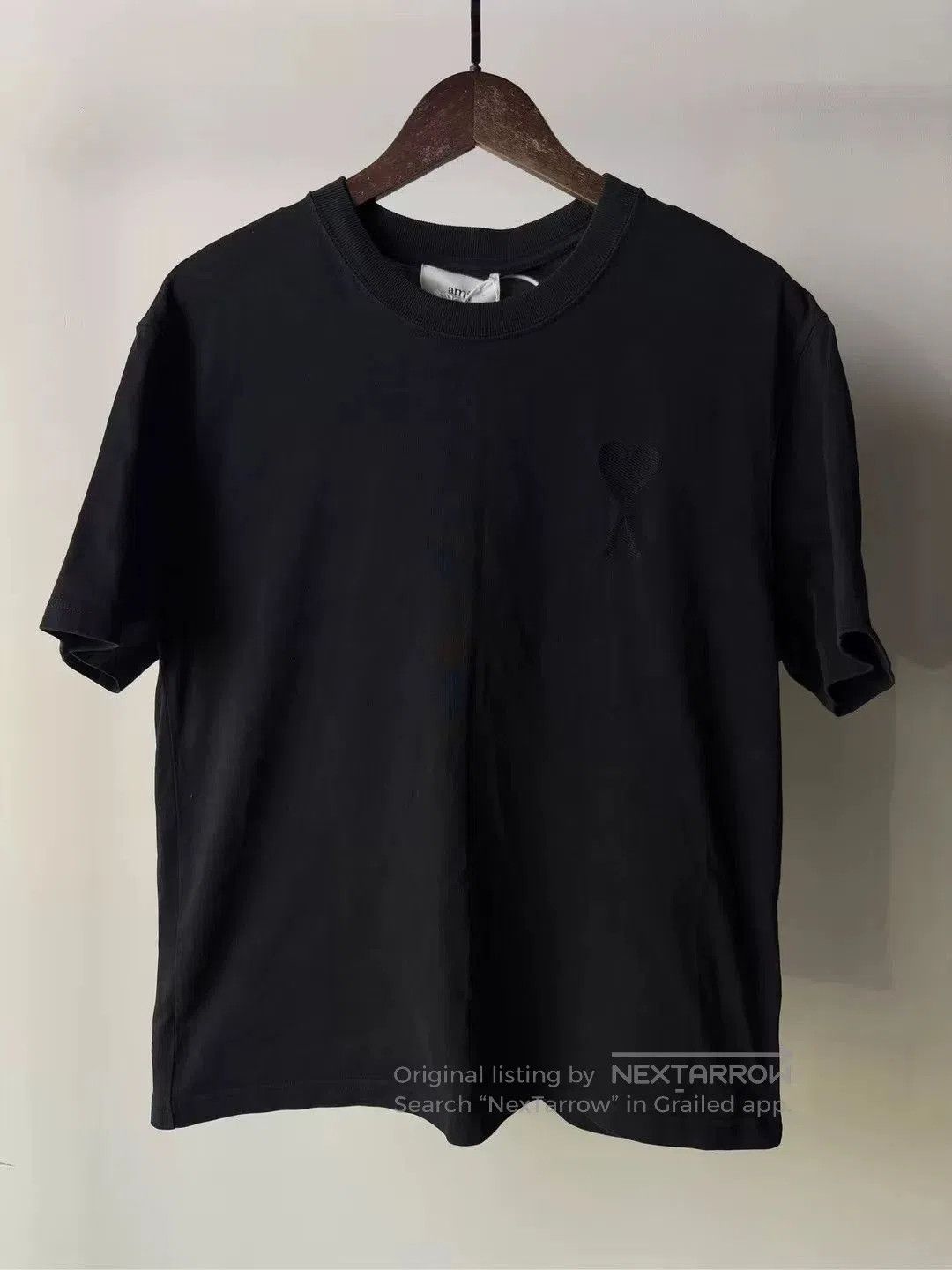 AMI AMI Chest Heart Short Sleeve. Size US S / EU 44-46 / 1 - 1 Thumbnail