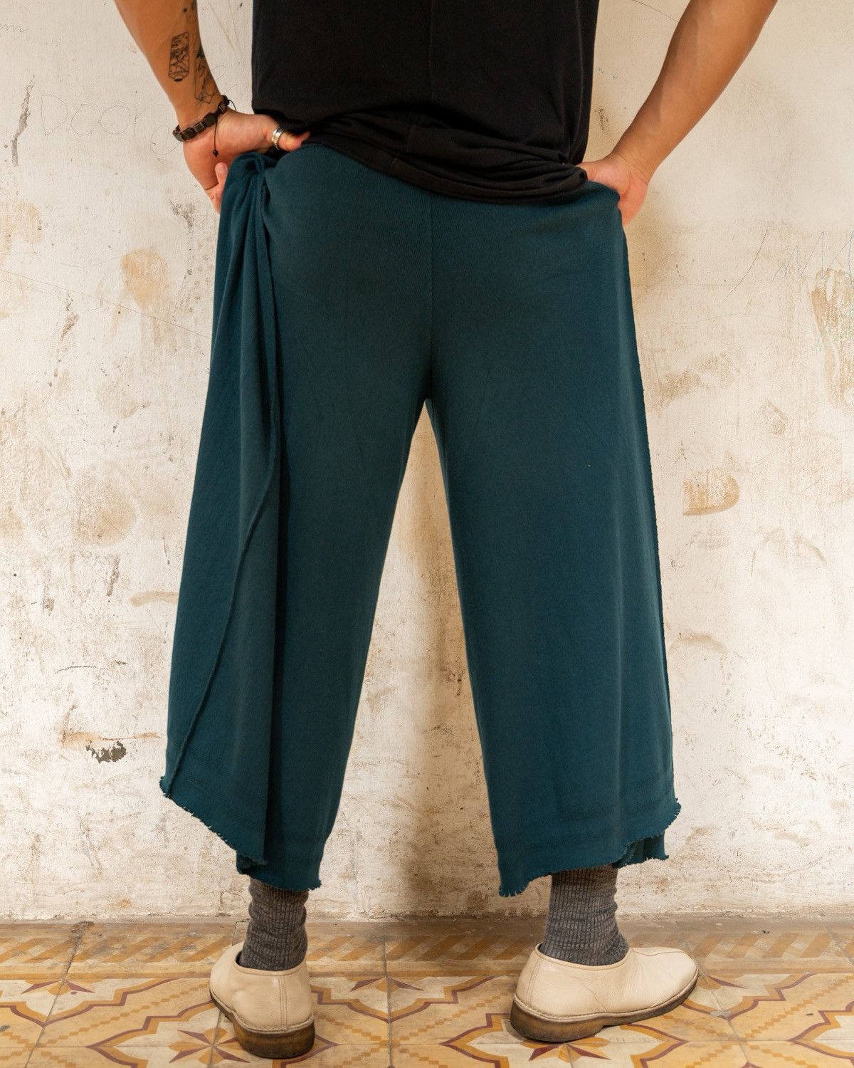 Issey Miyake Issey Miyake A-POC SS19 cropped balloon pant Size US 32 / EU 48 - 4 Thumbnail