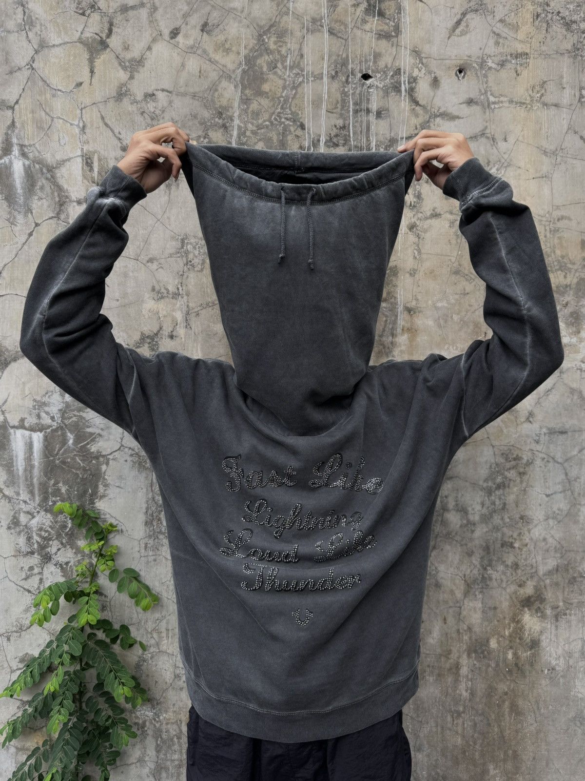 True Religion True Religion Rare Hoodie Washed Size US XS / EU 42 / 0 - 1 Thumbnail