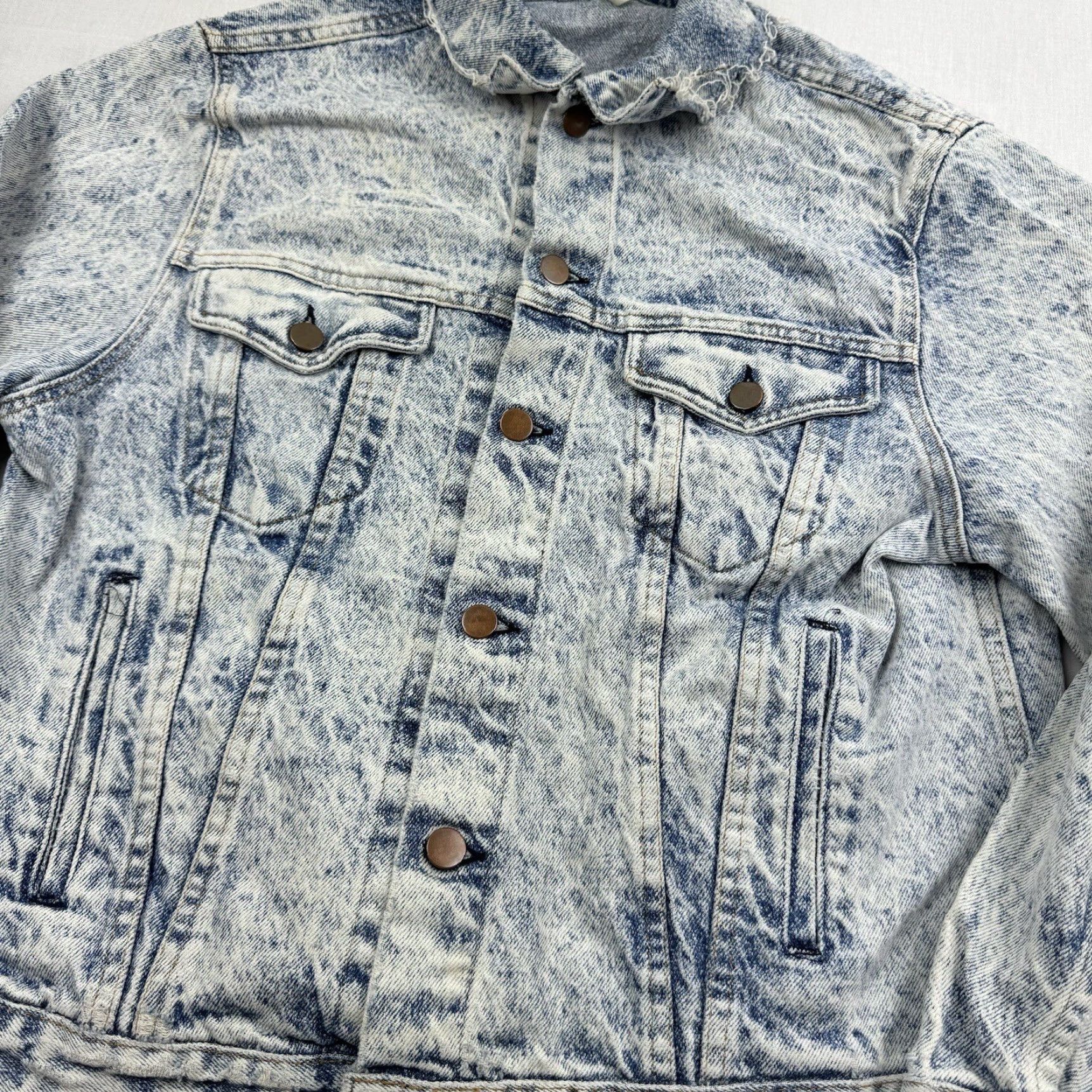 Denime VINTAGE Denim Jacket Male M Blue 80s Denim Jacket Vintage Acid Washed Worn 80s American男性 Size US M / EU 48-50 / 2 - 2 Thumbnail