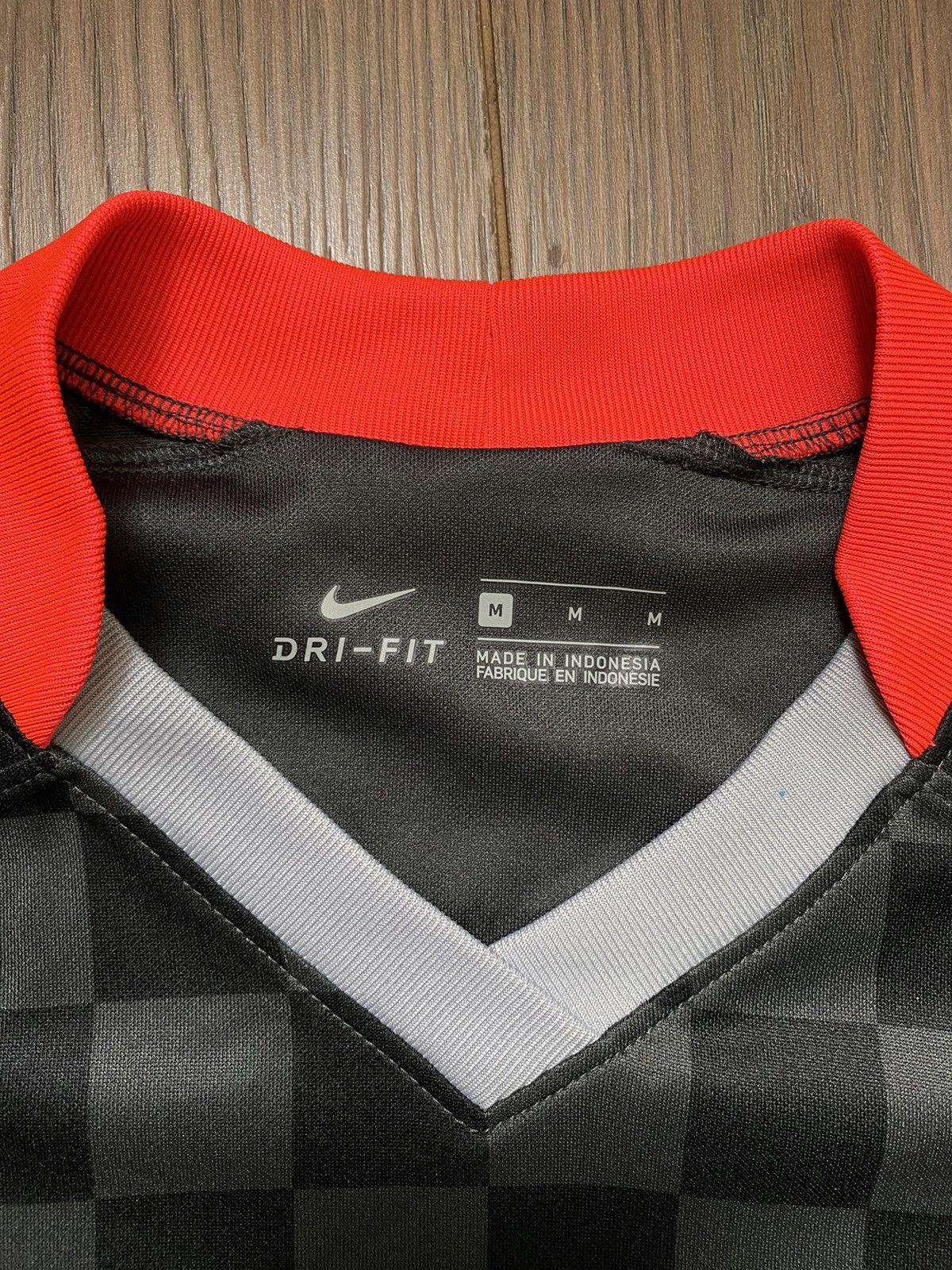 Nike Nike Liverpool Third 20/21 Football Jersey Size M Size US M / EU 48-50 / 2 - 6 Thumbnail