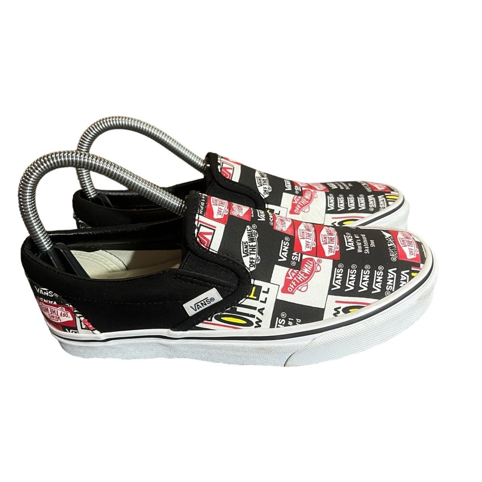 Vans Vans Classic Slip-On Sneakers Black True White Logo Print Size US 6.5 / IT 36.5 - 6 Thumbnail