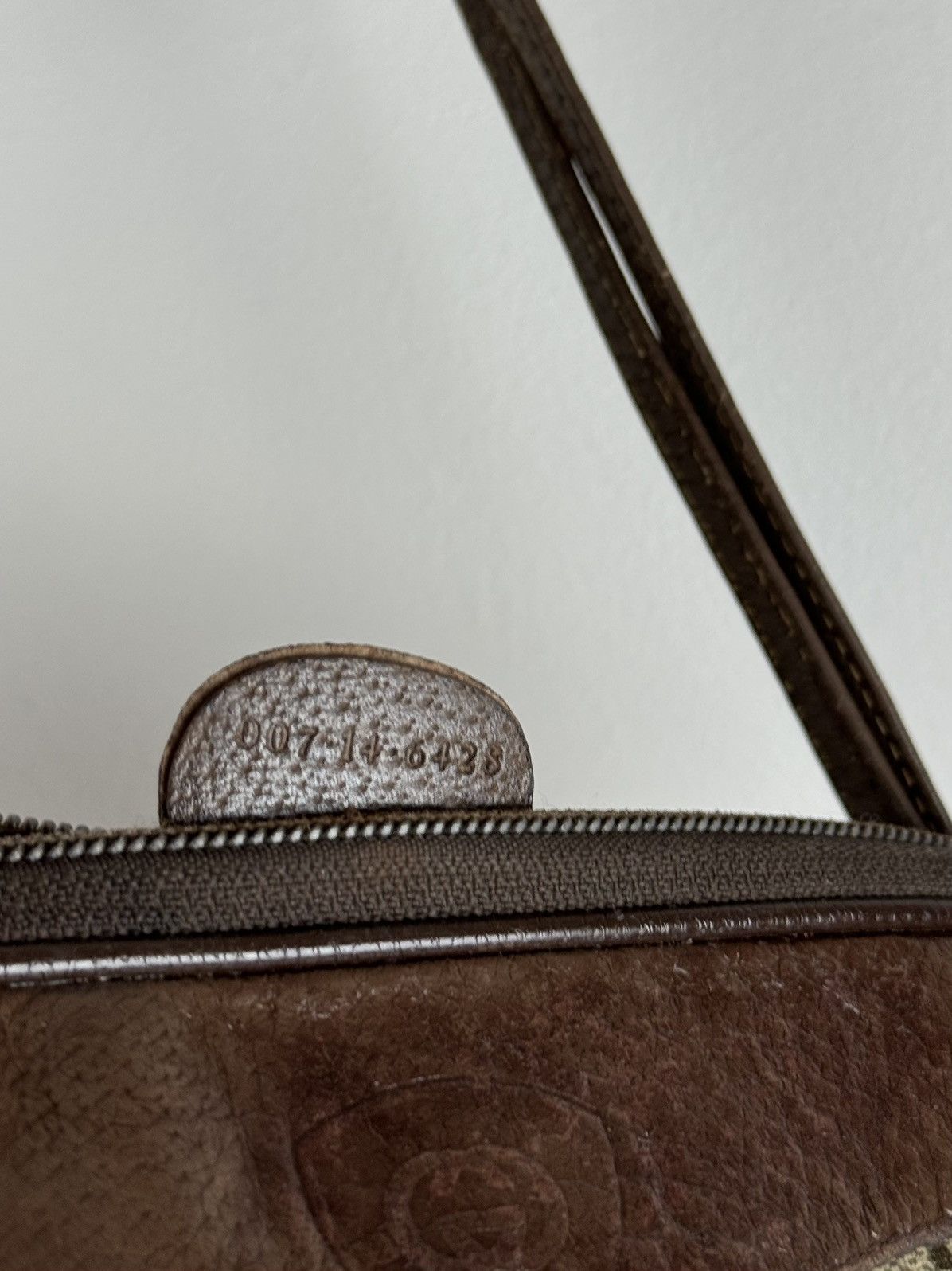 Gucci Vintage leather hand bag Gucci original luxury rare item Size ONE SIZE - 8 Thumbnail