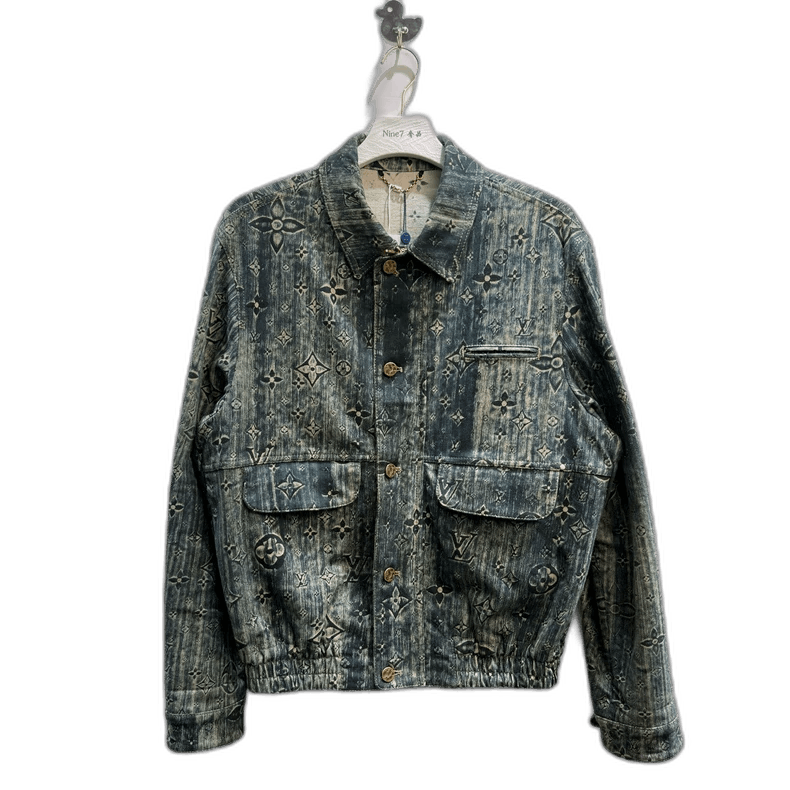 Louis Vuitton Louis Vuitton Printed Denim Jacket for Men Size US L / EU 52-54 / 3 - 1 Thumbnail